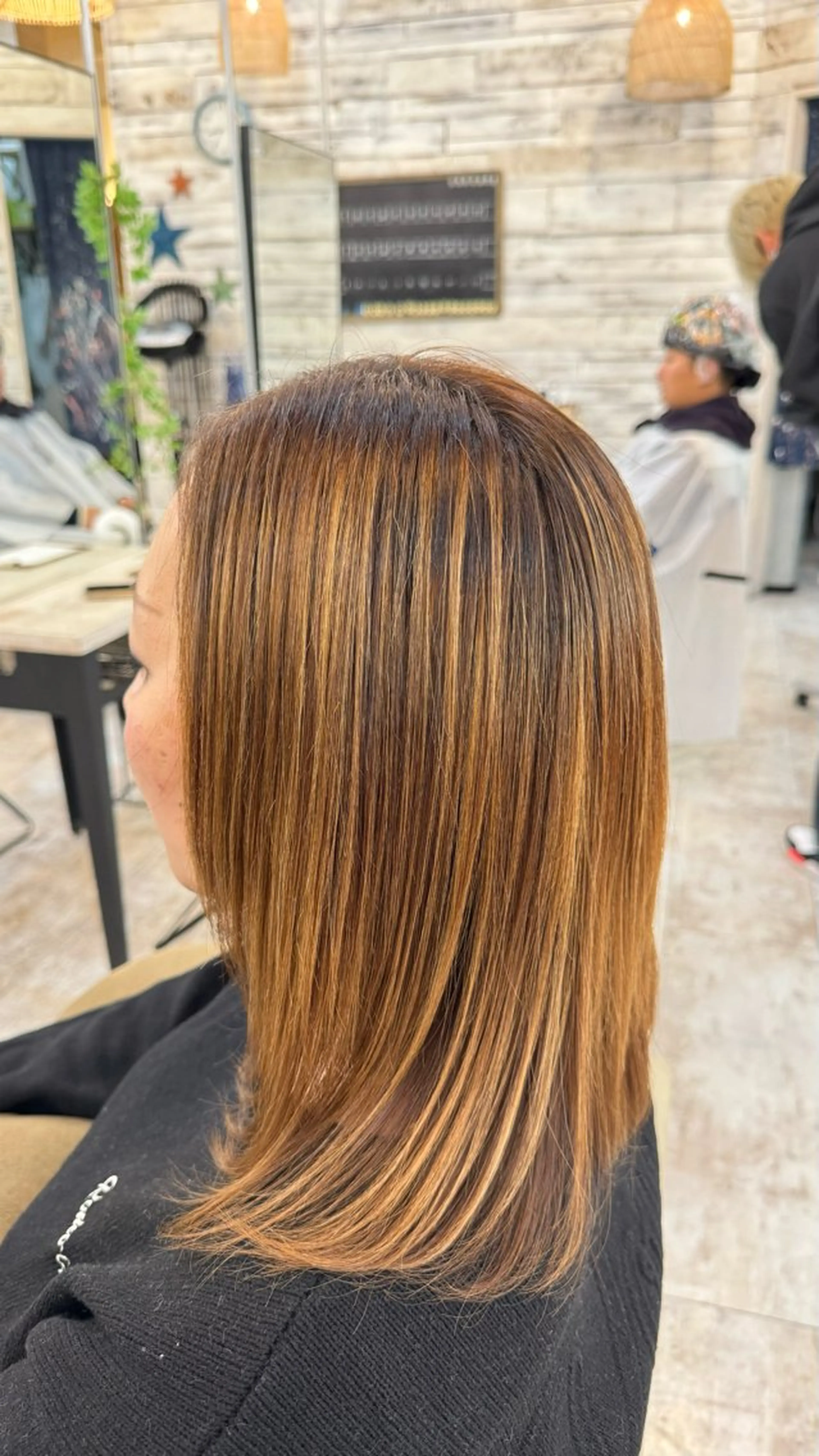 セミロング 髪質改善 トリートメント 𓂃plaatje koharu🫧🎀のヘアスタイル