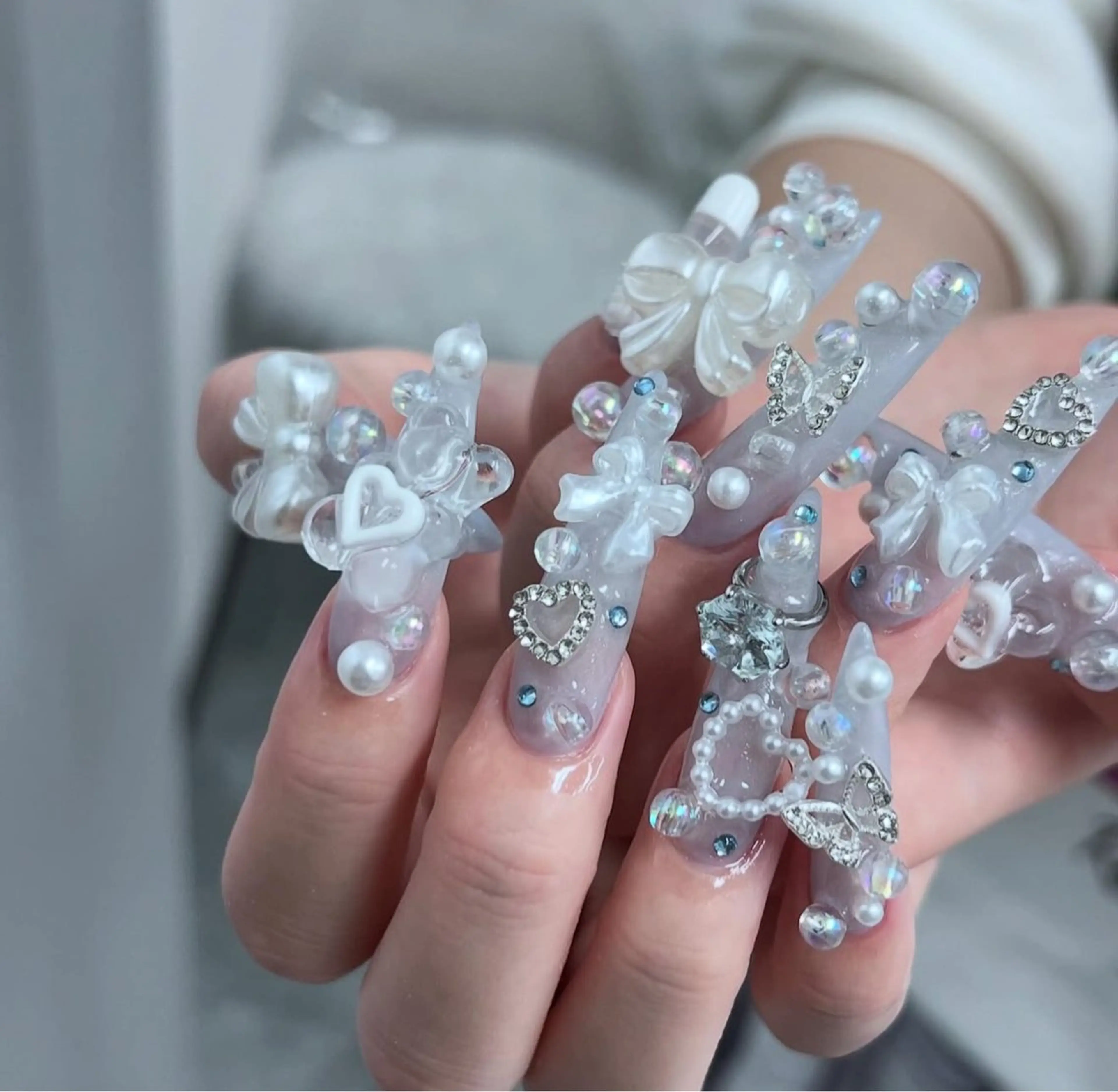 ネイル ハンドネイル Lyna 池袋のネイルデザイン