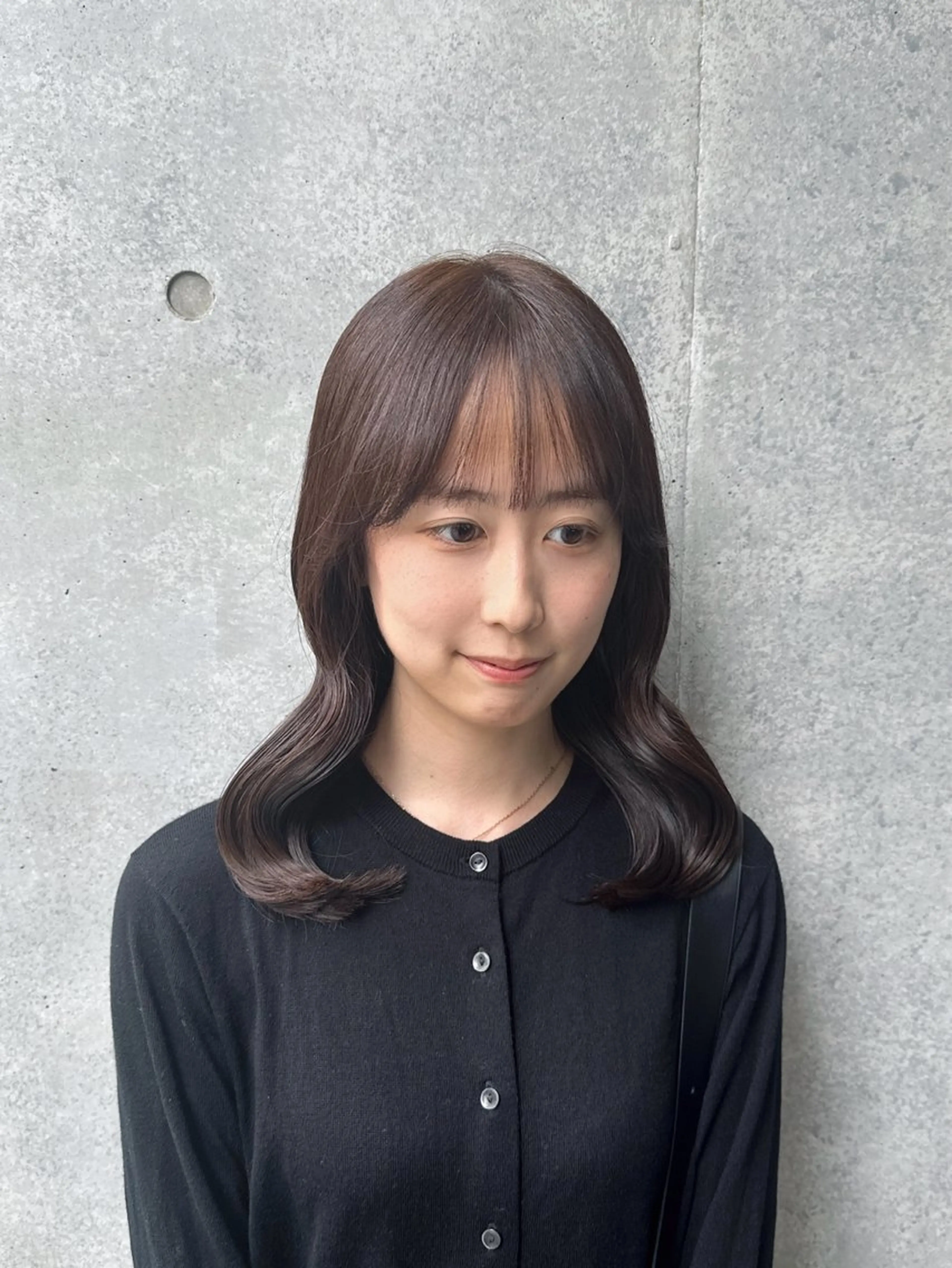 ミディアム カラー 韓国レイヤー kira🌛のヘアスタイル