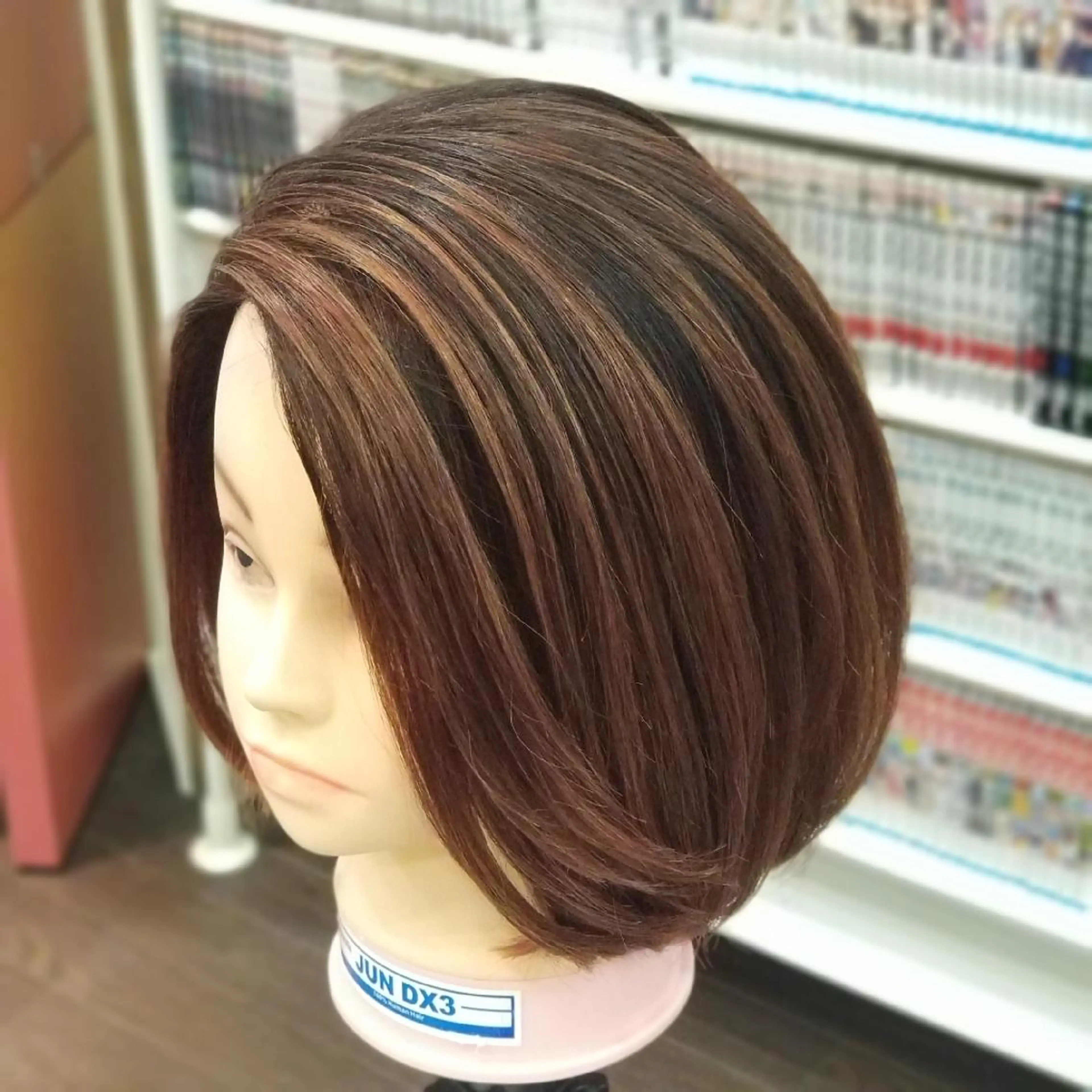 ミディアム カラー バレイヤージュ ブリーチ レイヤーカット ヘアカラー エクステ 植田 /エクステ /ブリーチ/髪質改善のヘアスタイル