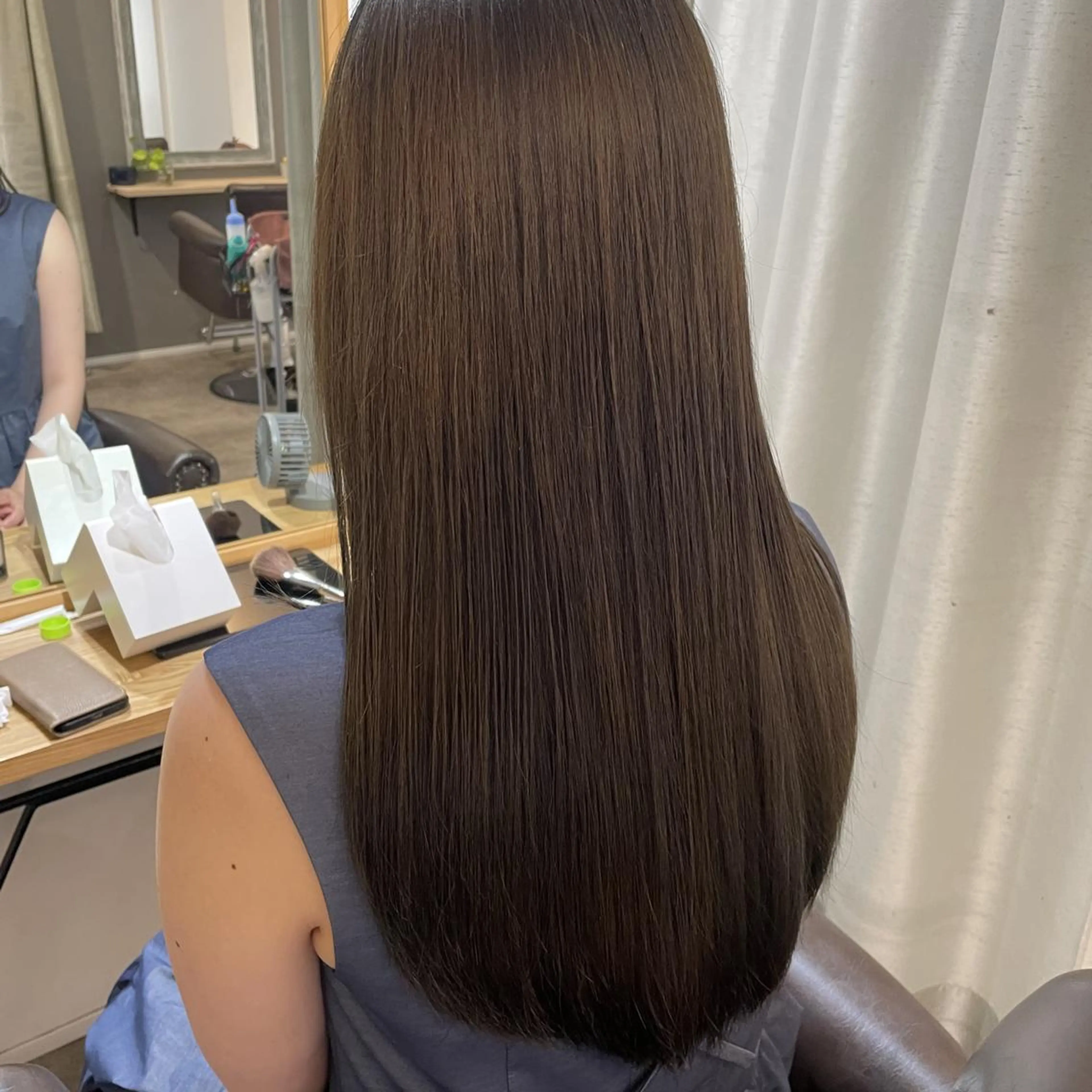 ロング ヘアカラー ANs. SEINAのヘアスタイル