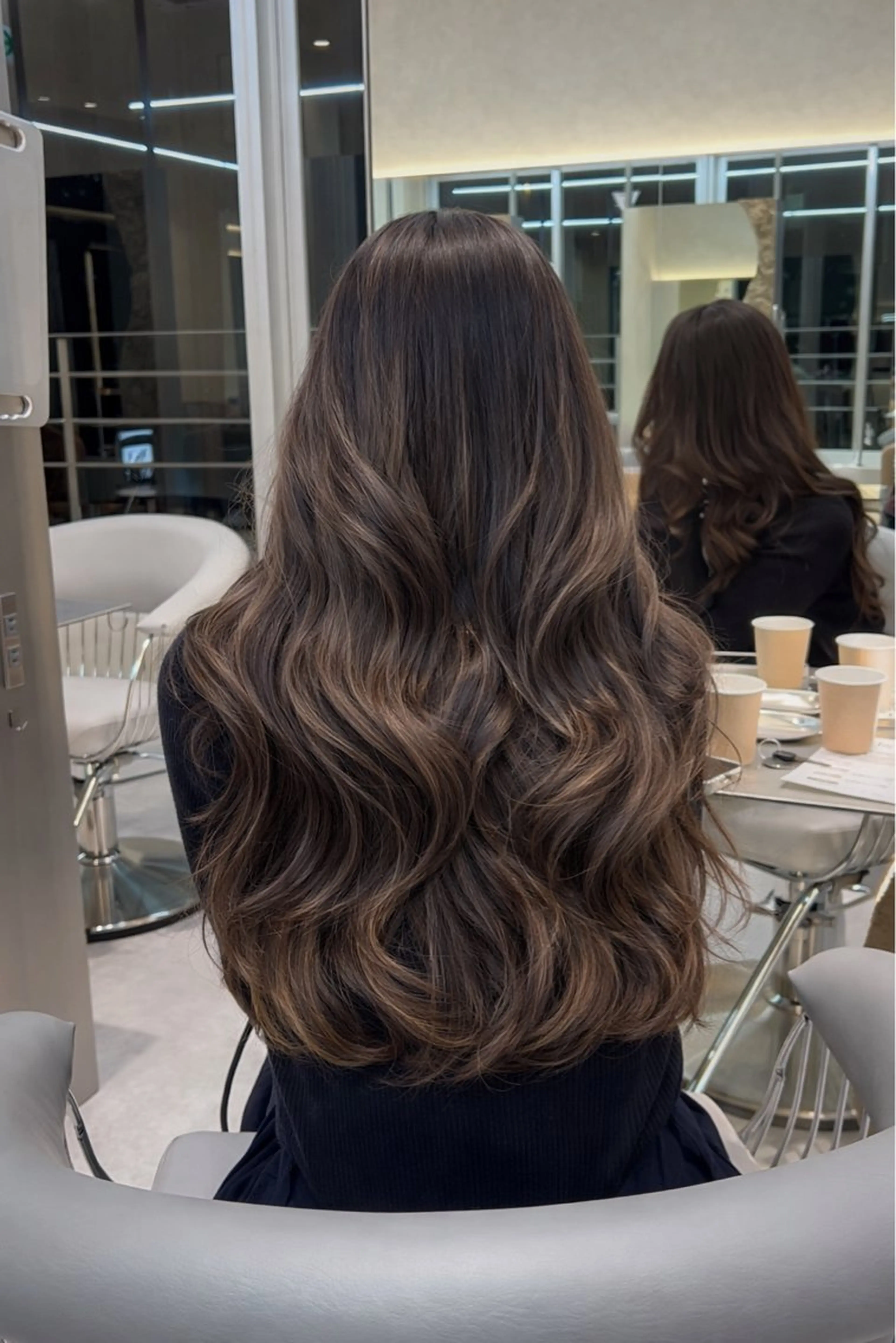 ロング ヘアカラー トリートメント ゆうと ／カラー／Londのヘアスタイル