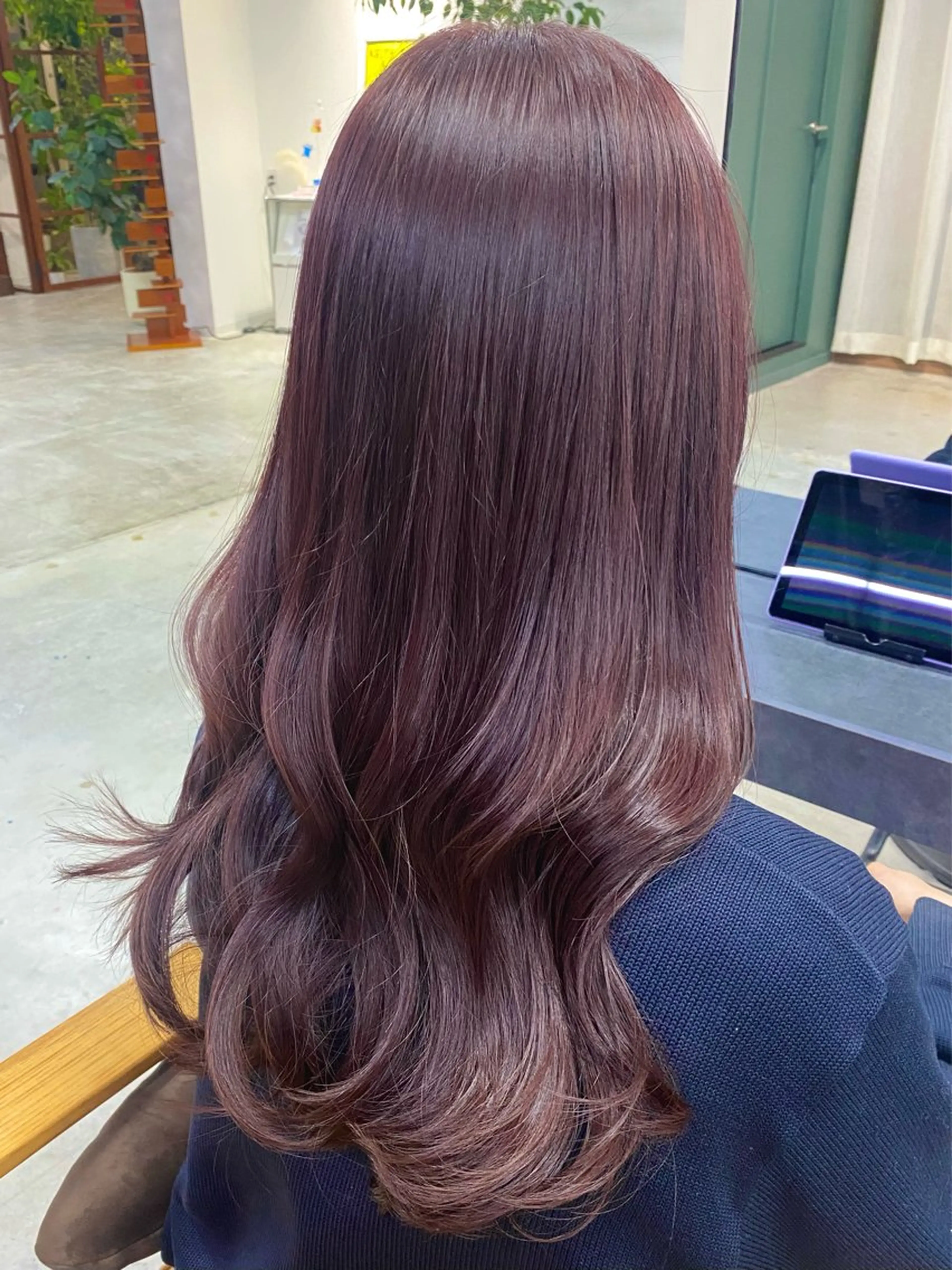ロング カラー ブリーチ ダブルカラー ラベンダーカラー ブリーチなしカラー ピンクカラー ヘアカラー トリートメント Sopi所属・JESSI / Sopiのヘアスタイル