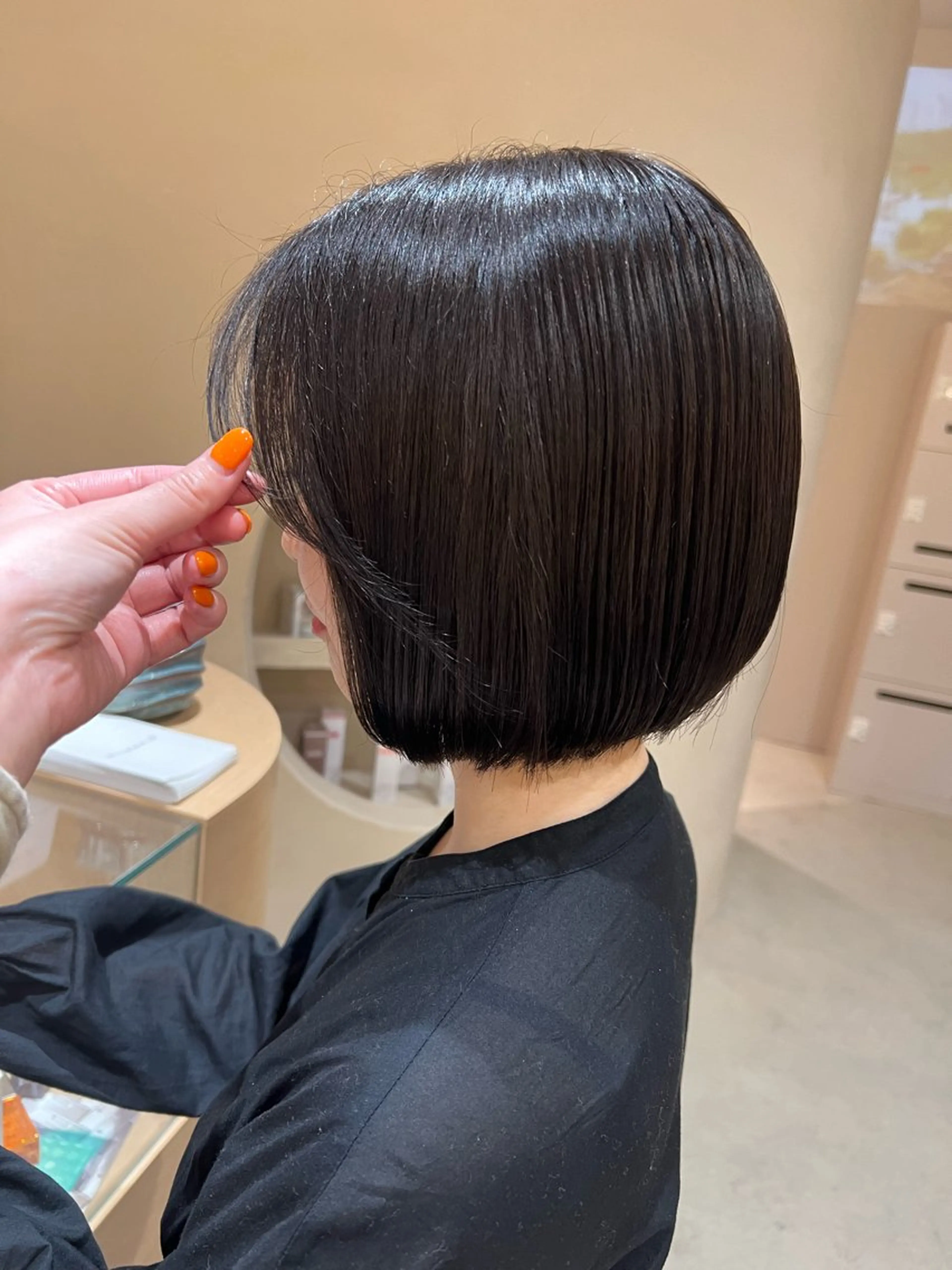 ミディアム 🌈新田 みどり🌈のヘアスタイル