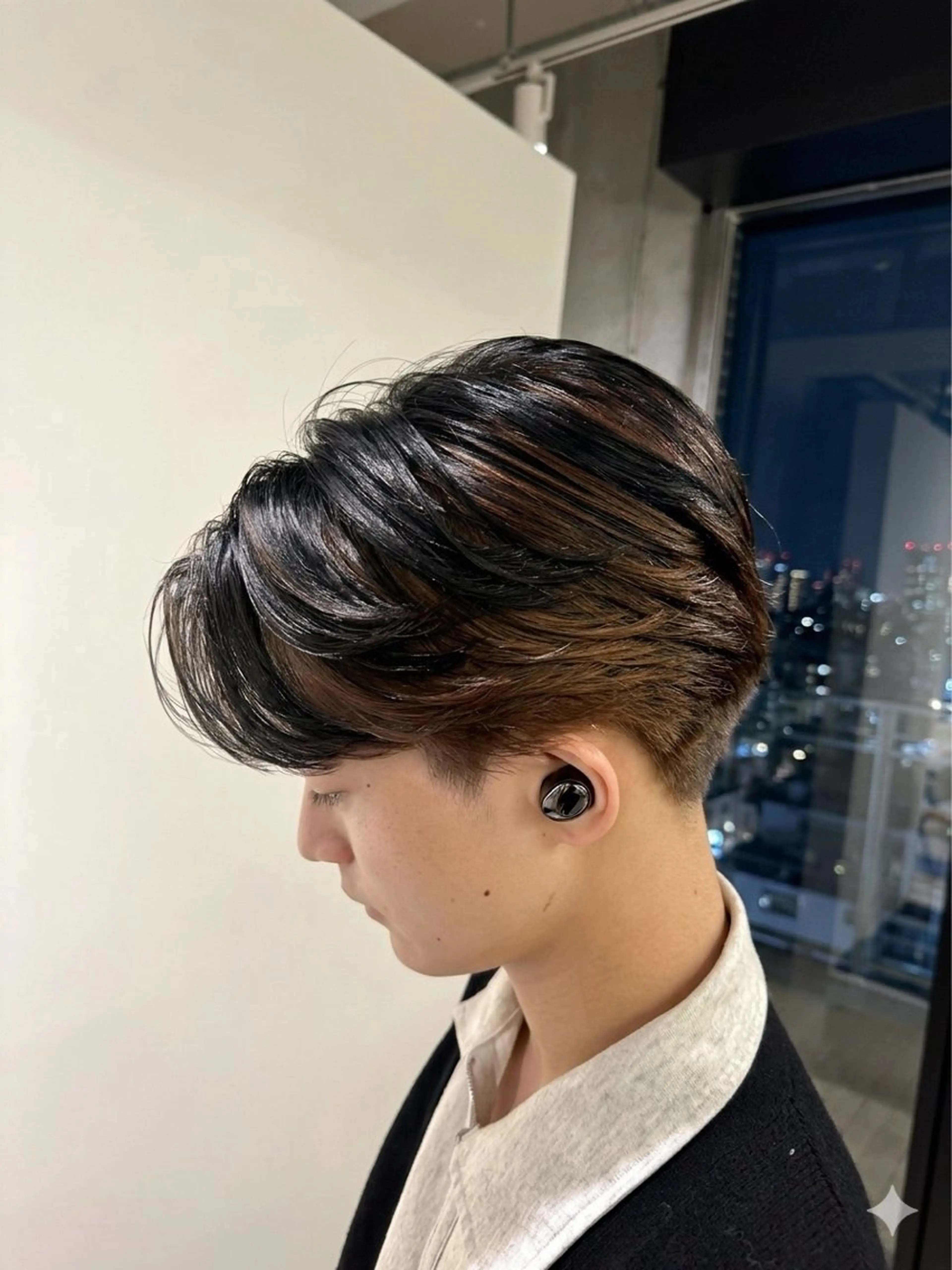 メンズ センターパート カット トシキ/艶カラー /似合わせカットのヘアスタイル