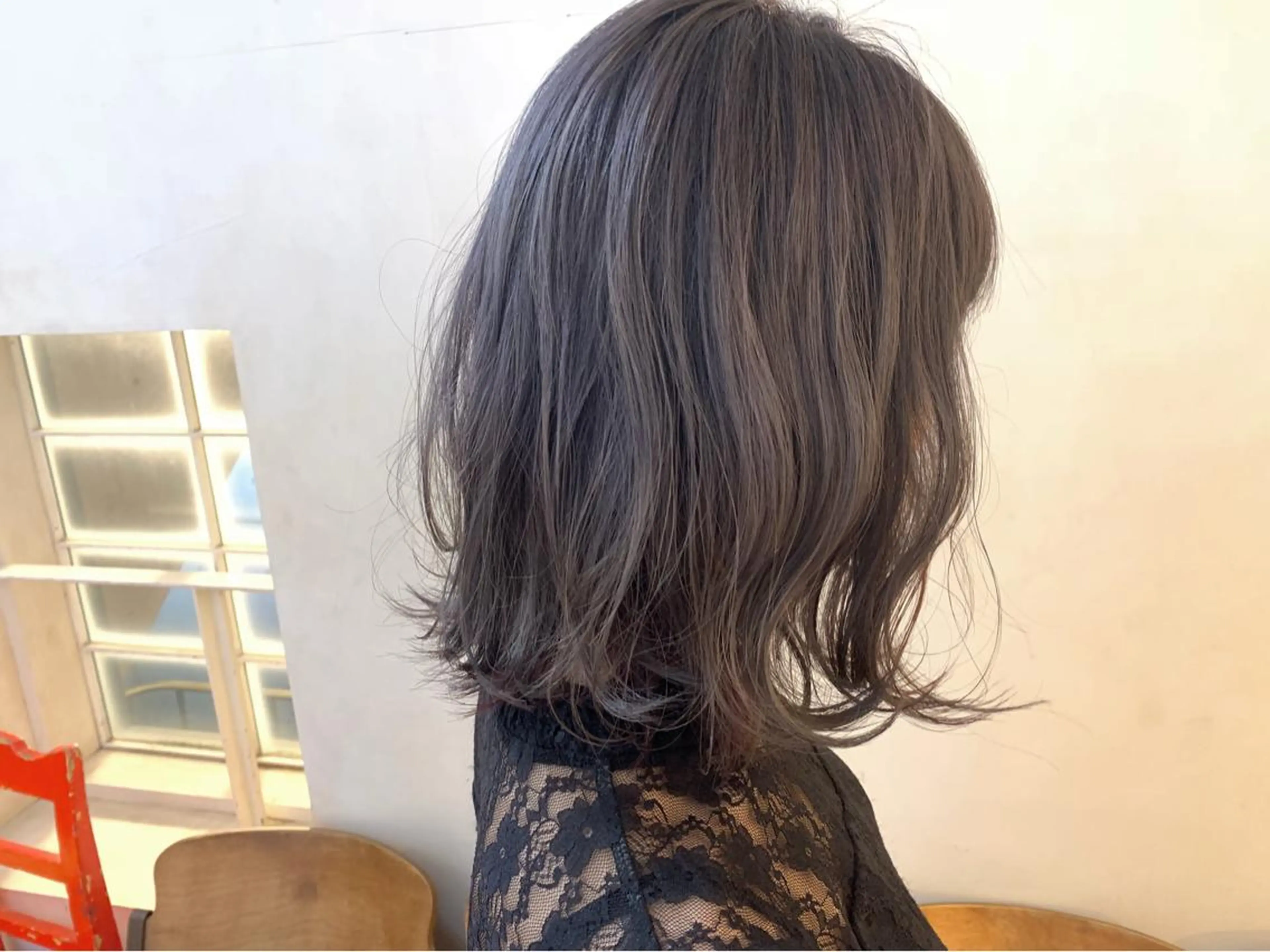 ミディアム カラー パーマ ヘアアレンジ 透明感カラー グレージュ ラベンダーカラー シアーグレージュ 銀座No.1髪質改善 縮毛矯正/本木のヘアスタイル