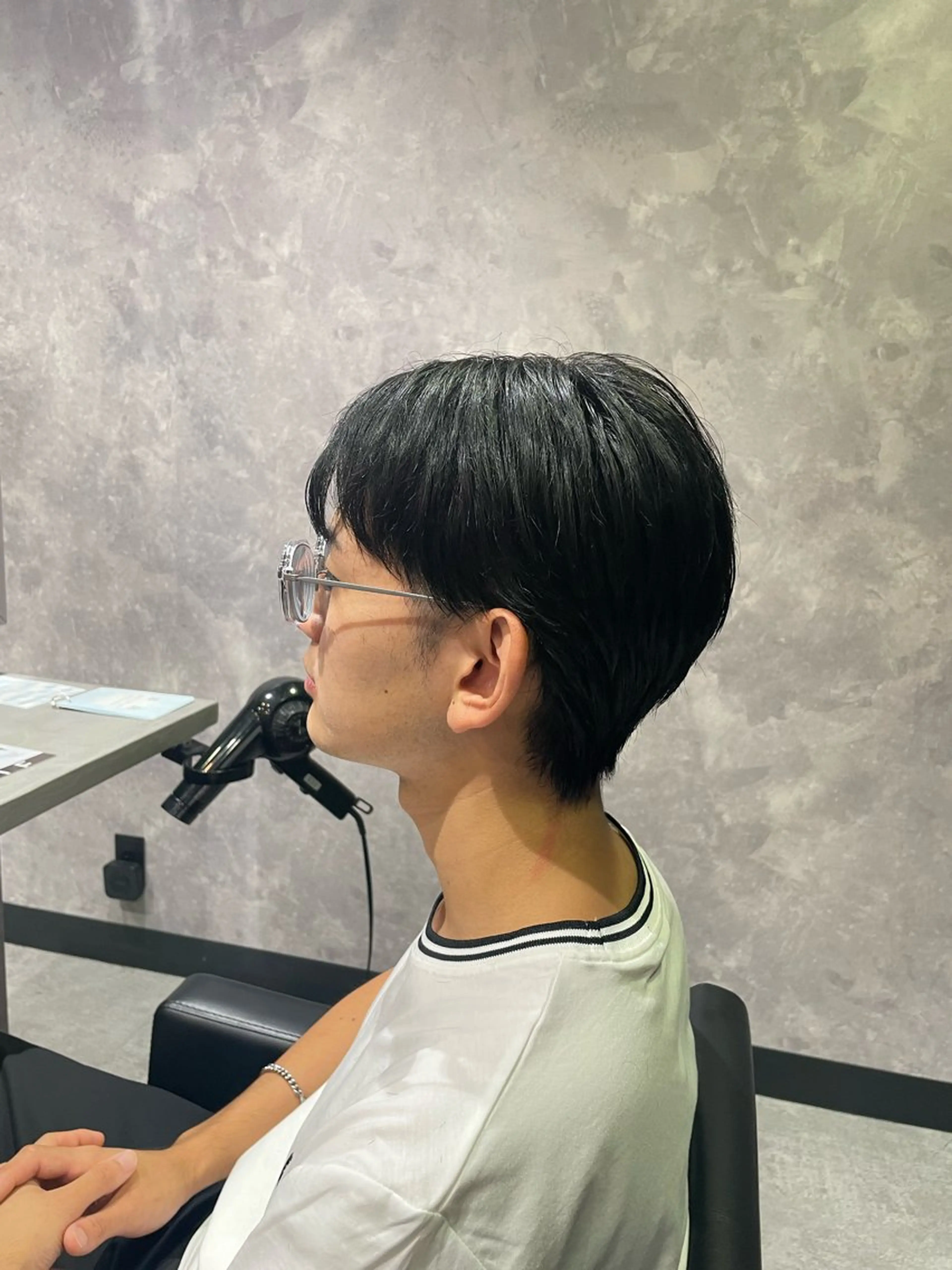ショート カット 手塚 由佳のヘアスタイル