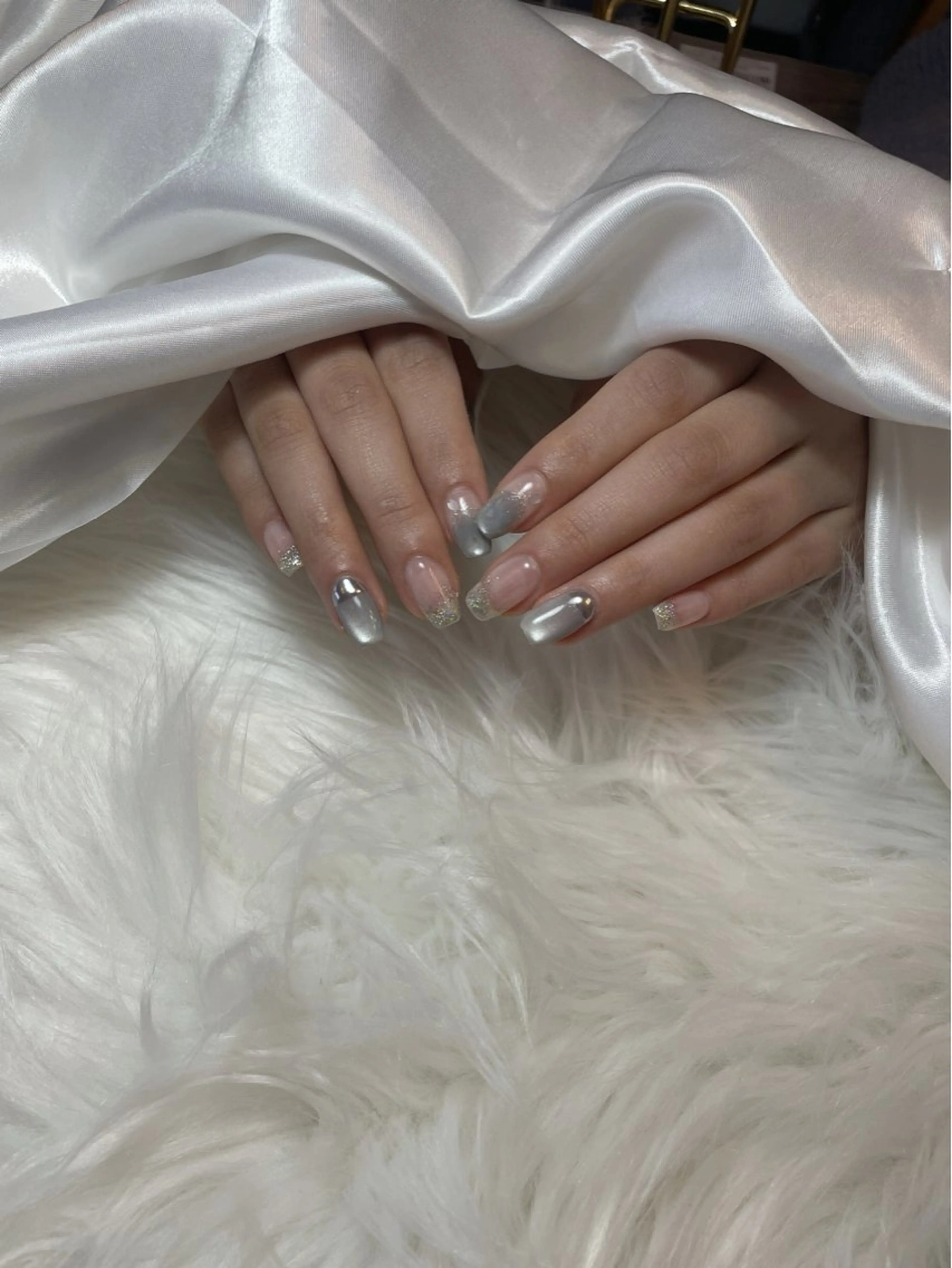 ネイル ブルー フレンチネイル キラキラネイル マグネットネイル シンプルネイル ハンドネイル timtam --sakiのネイルデザイン