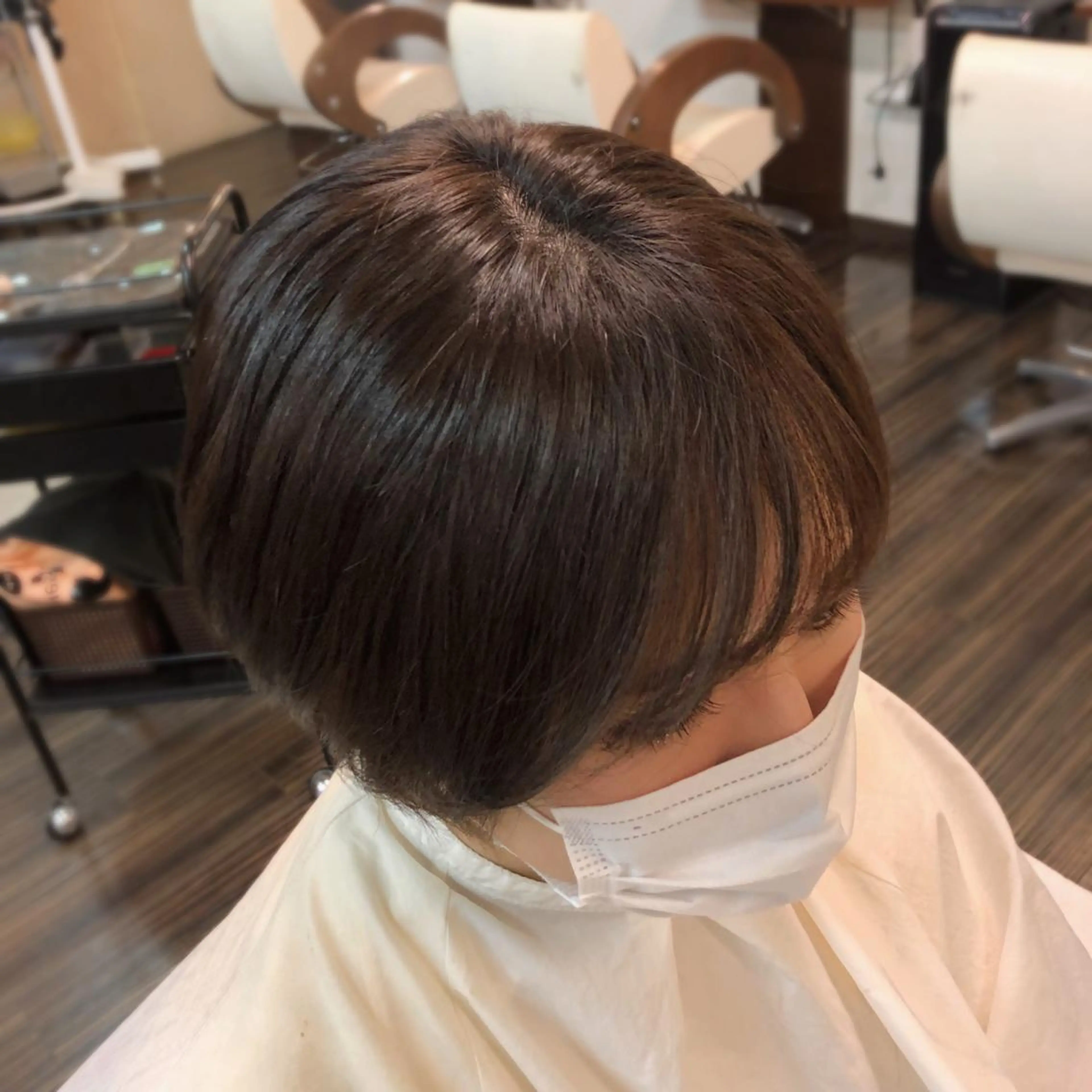 ショート パーマ カット 縮毛矯正 トリートメント 山崎 絵莉香のヘアスタイル