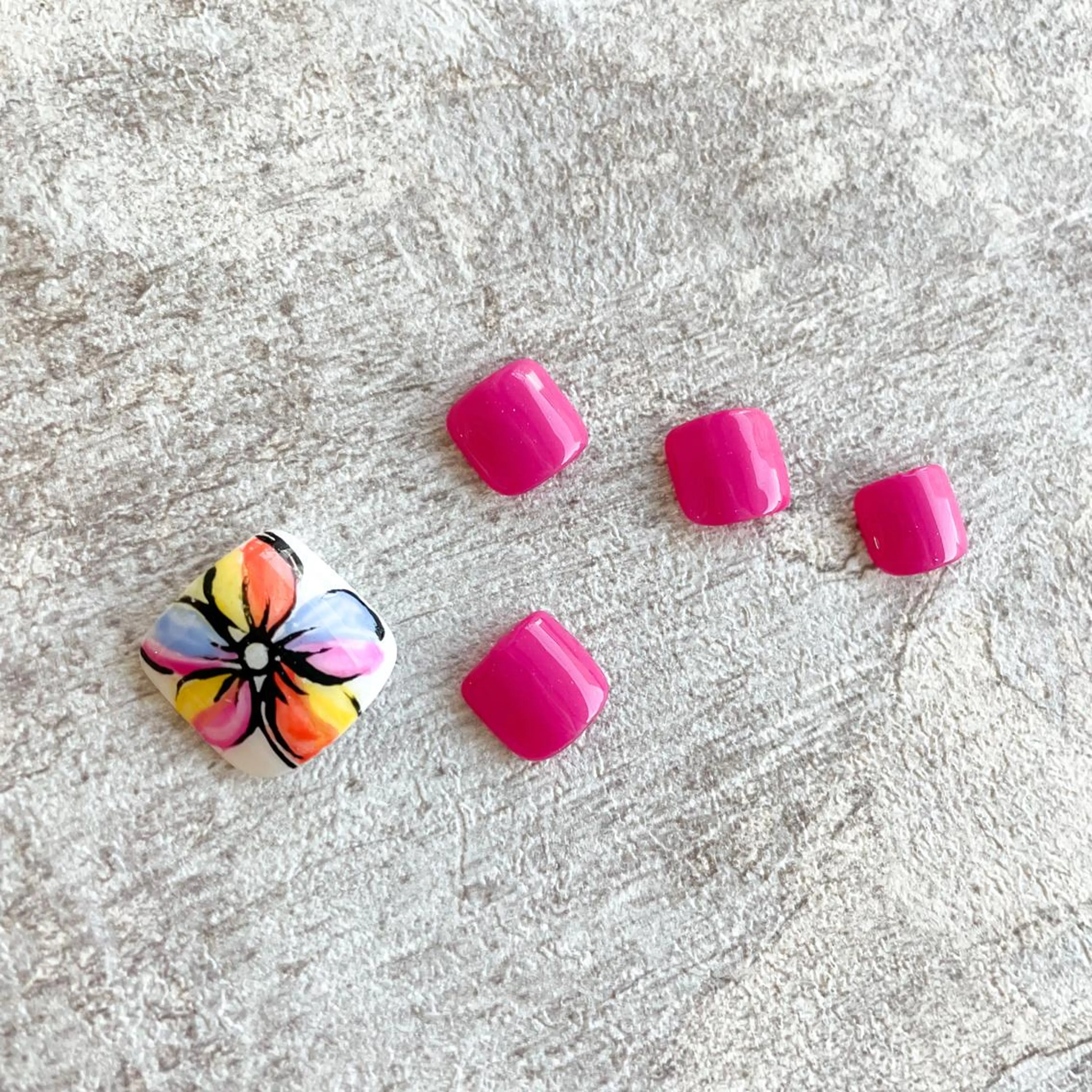 ネイル Tiary Nail Fのネイルデザイン