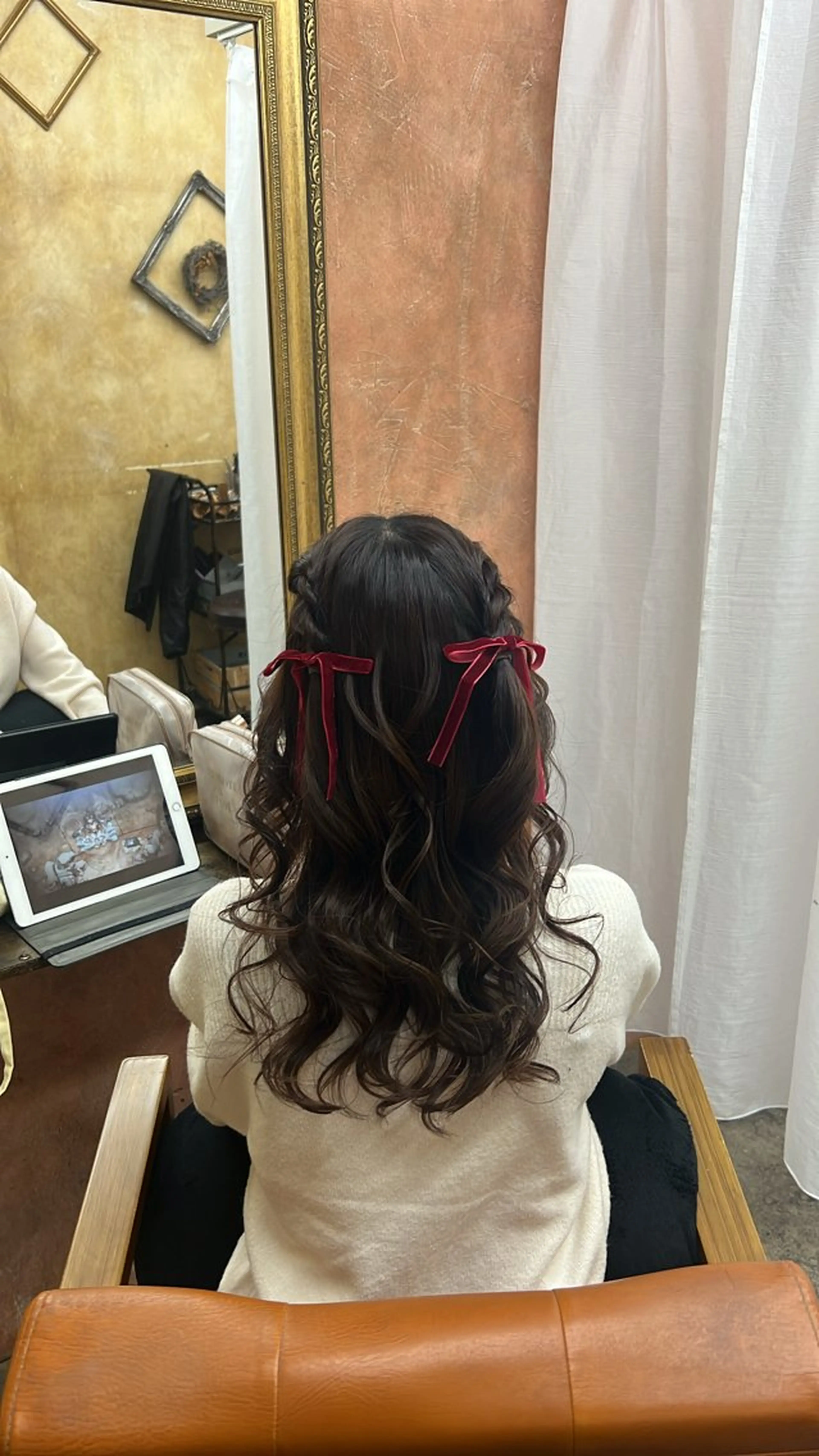 セミロング ヘアセット ともざねゆか UniQ/岡山駅のヘアスタイル