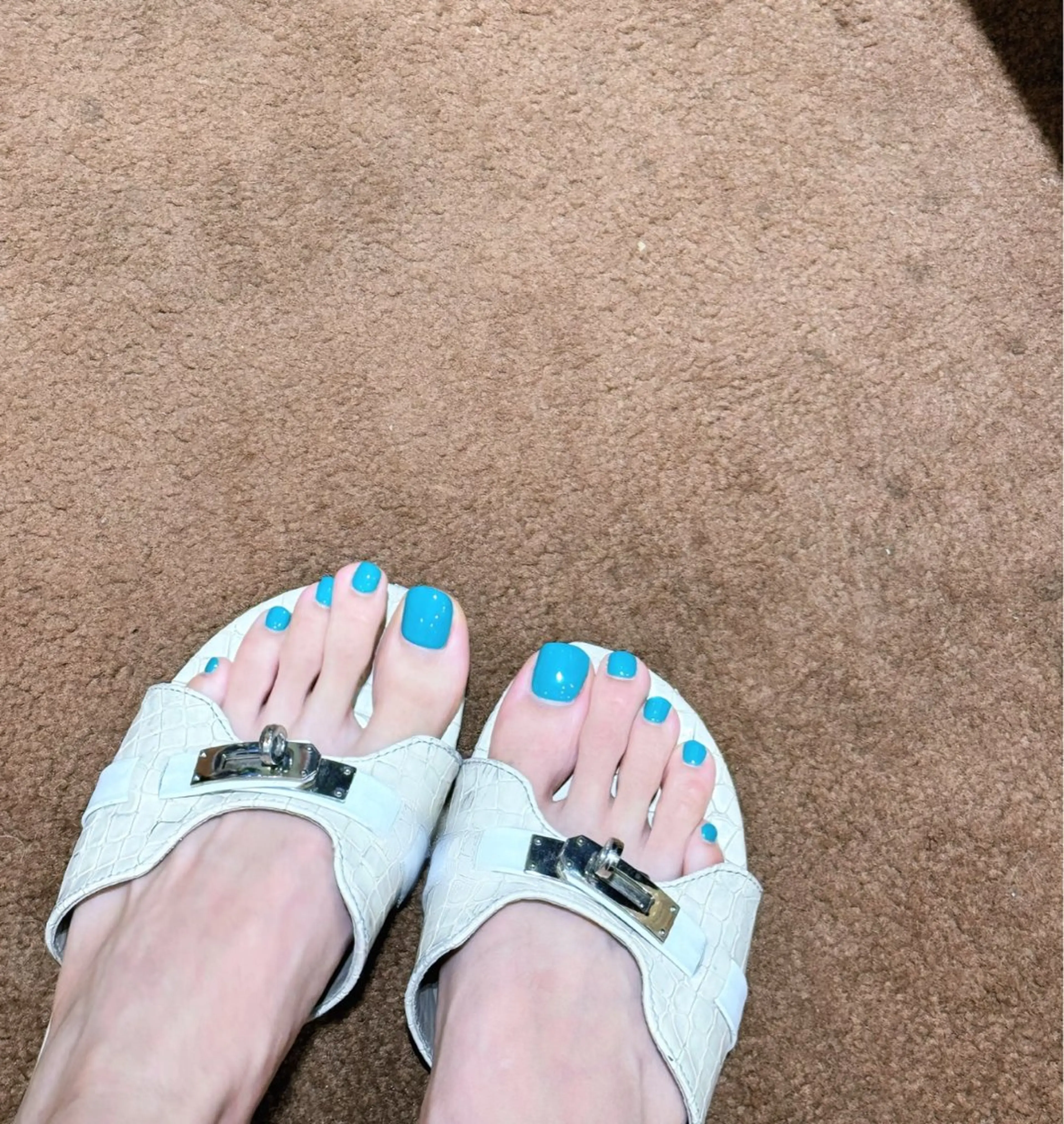 フットワンカラー、180色以上ご用意しています。の写真