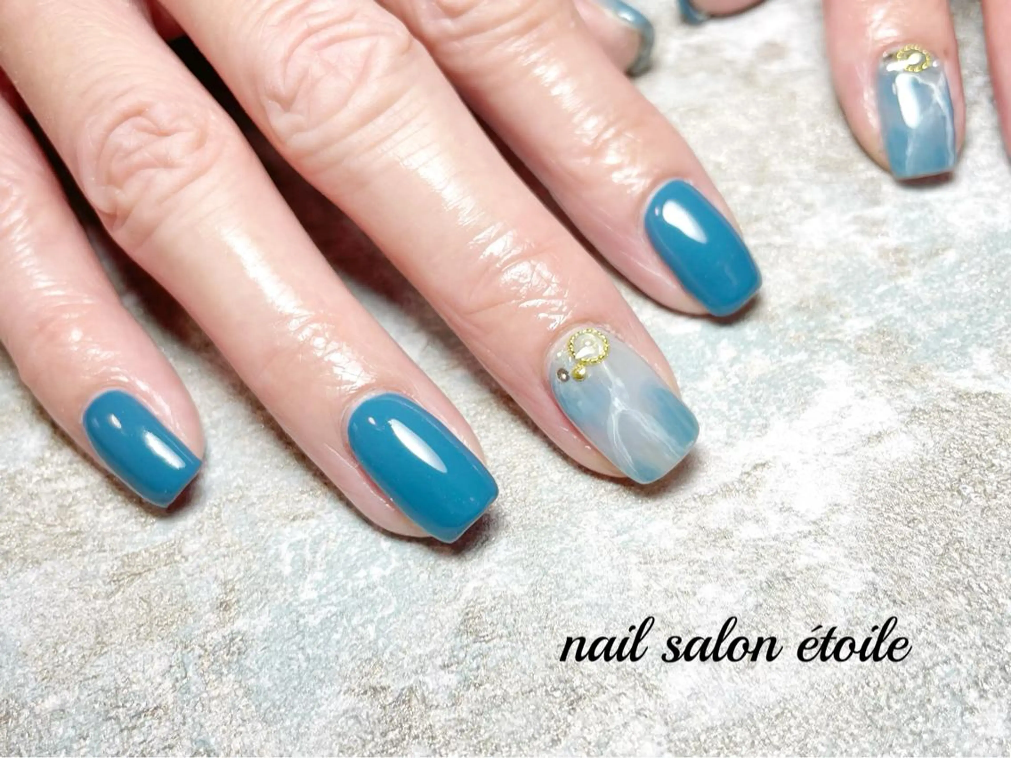 オフ無し💅アート4本まで⭐︎ジェルネイルの写真