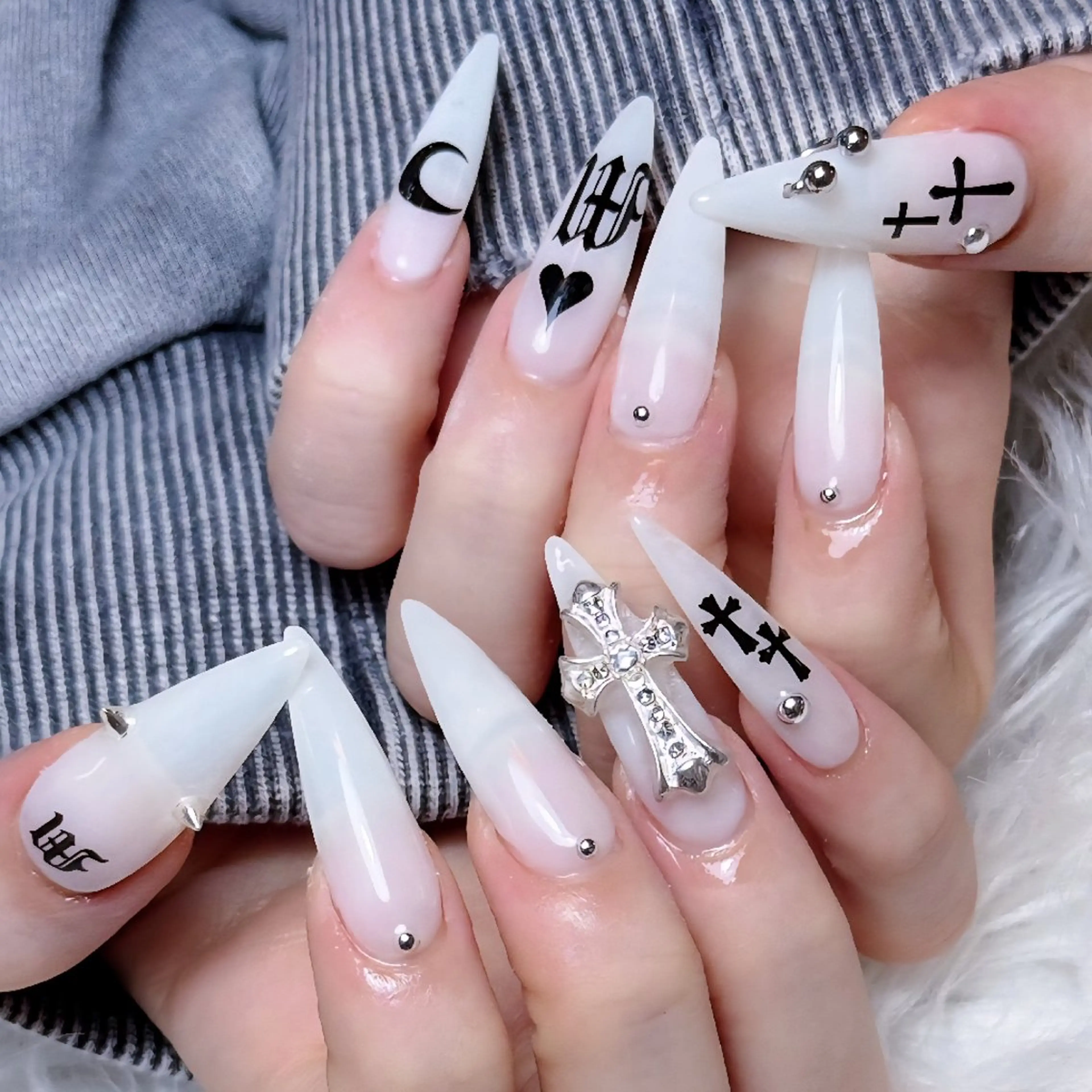 ネイル 🍭Yun nail hyejin🌸のネイルデザイン