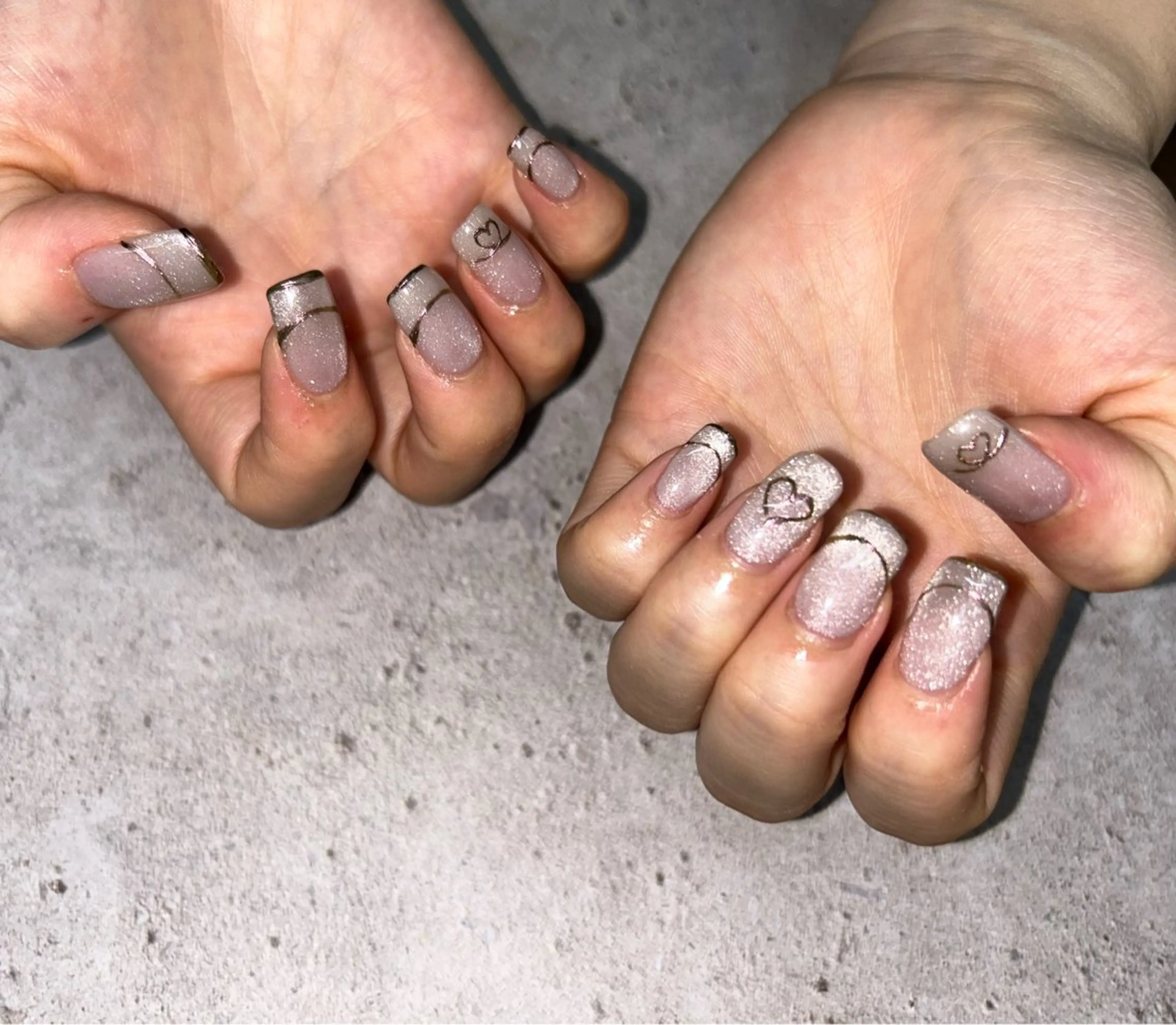 ネイル マグネットネイル ミラーネイル ピンク ハンドネイル Nail Salon agré所属・agré ネイルサロン　アグレのネイルデザイン