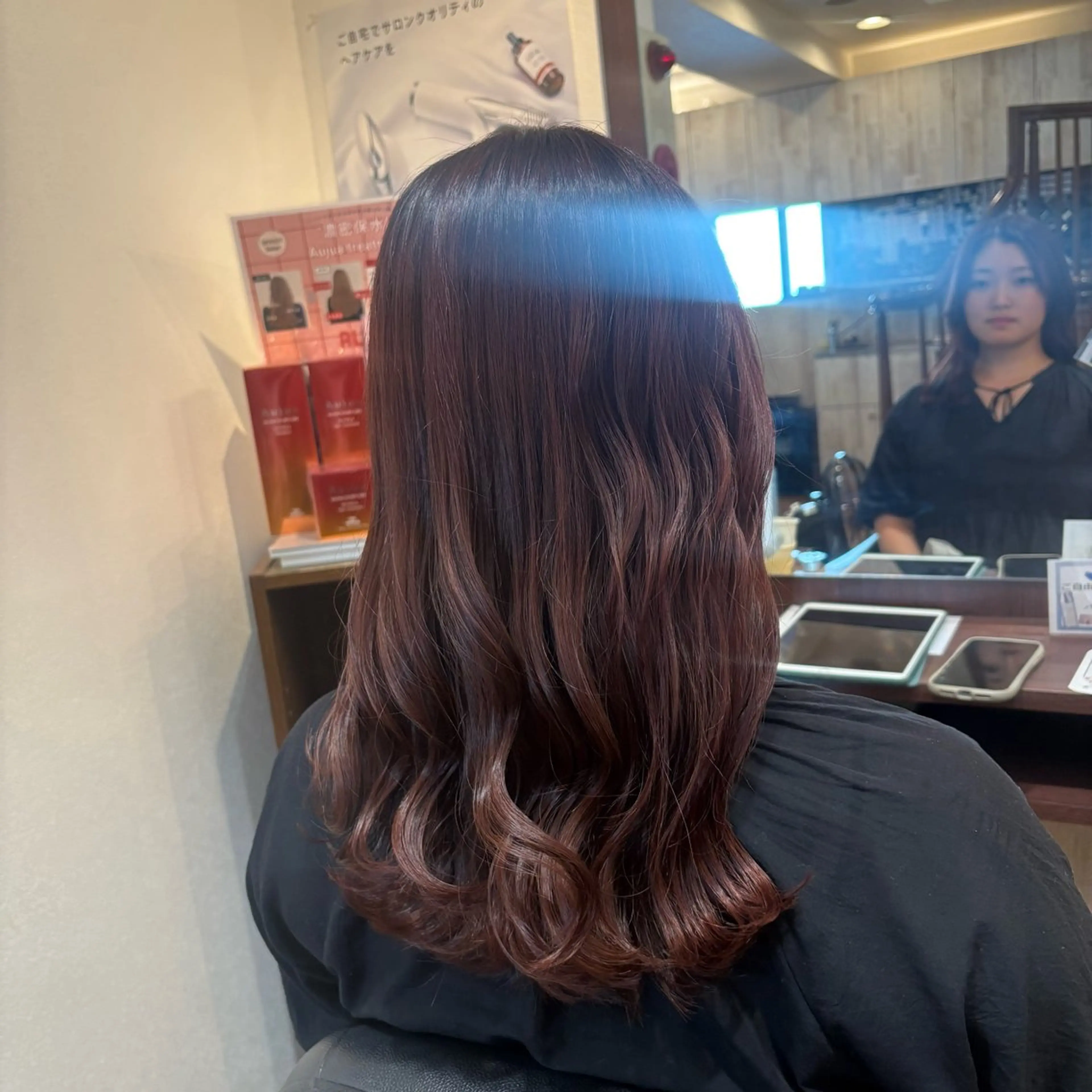 ロング 赤み消しオリーブ特化 柔らか縮毛矯正🌷辻のヘアスタイル