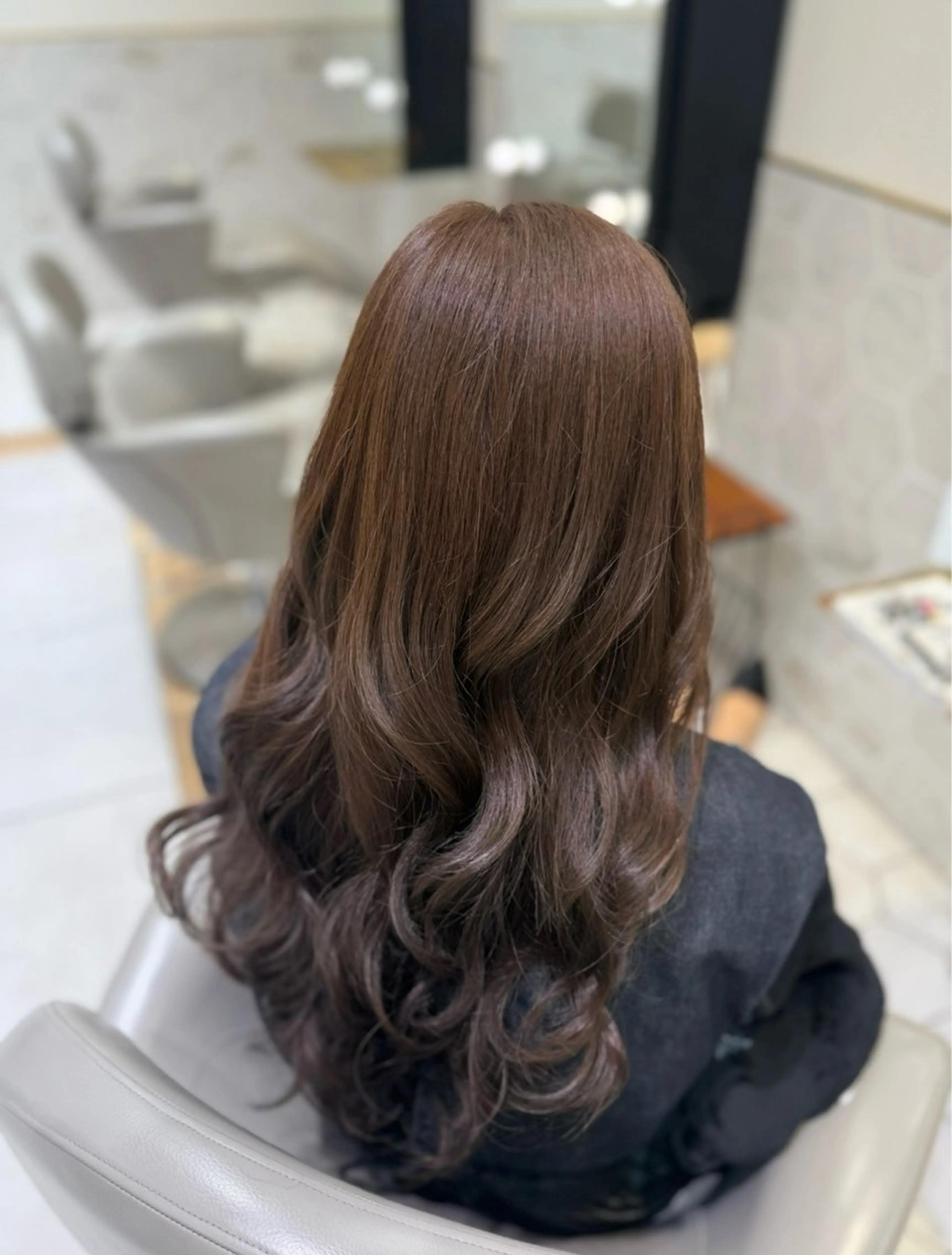 ロング カラー 𝐘𝐮𝐢 🤎 costesのヘアスタイル