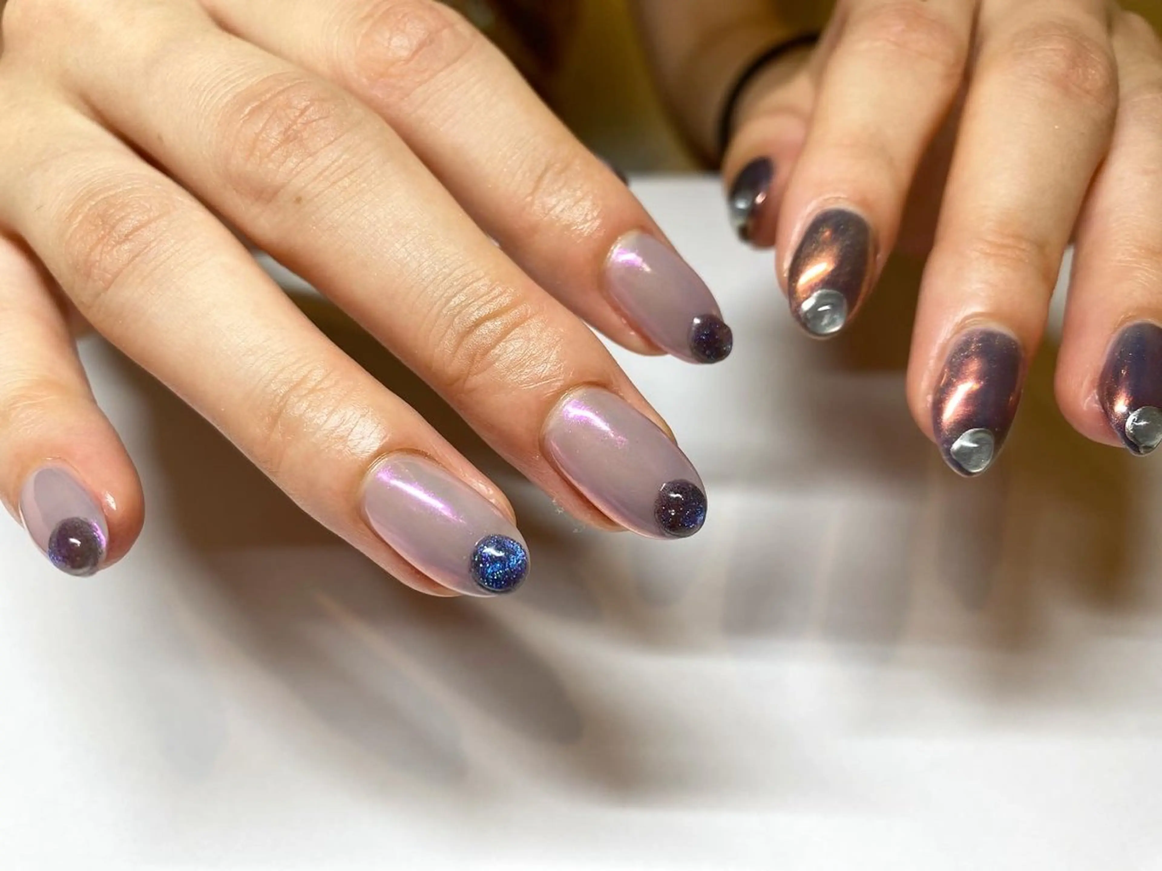 ネイル オーロラネイル マグネットネイル ハンドネイル 表参道colore店 REICAのネイルデザイン