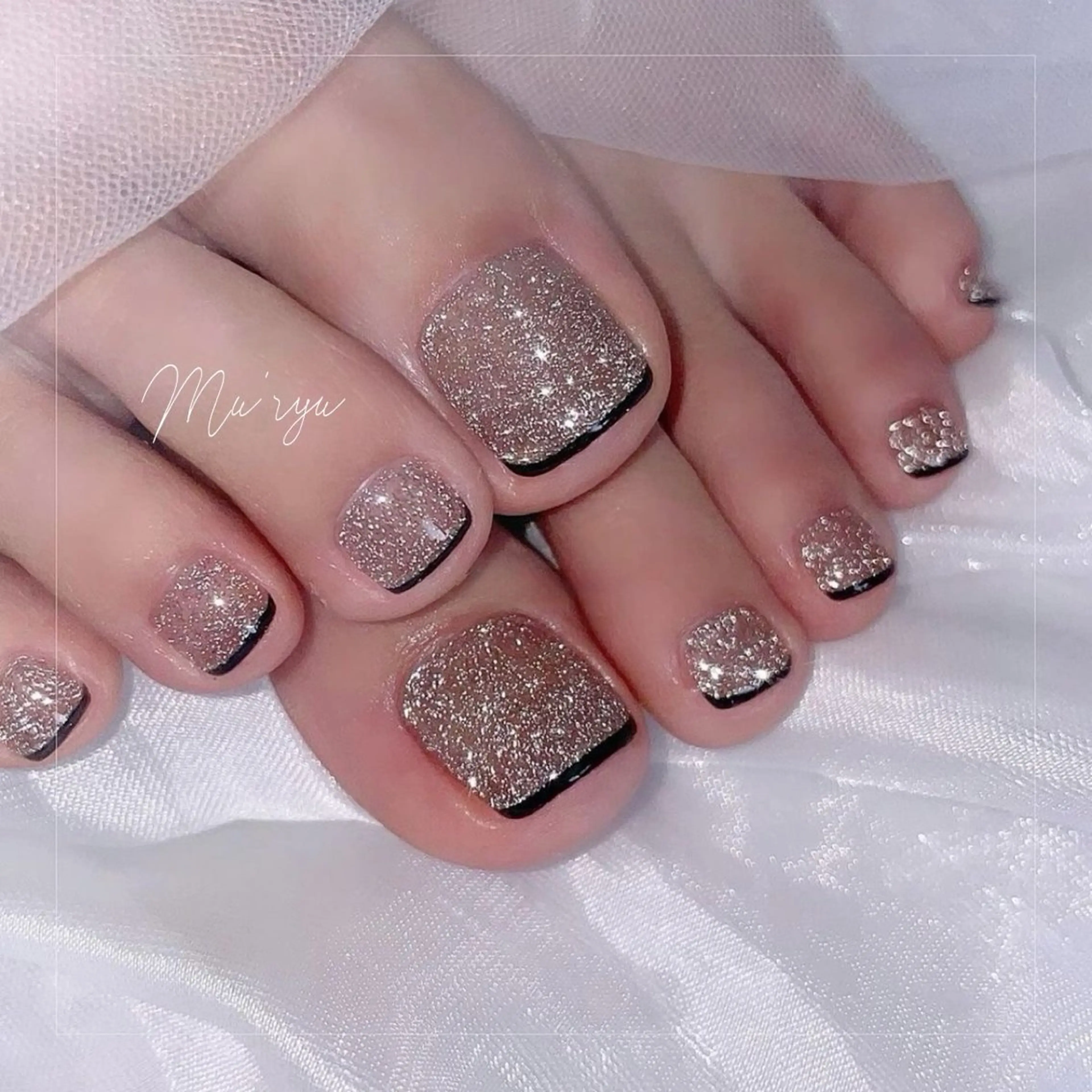 ネイル フラッシュネイル フレンチネイル フットネイル Mu'ryu HARUKAのネイルデザイン