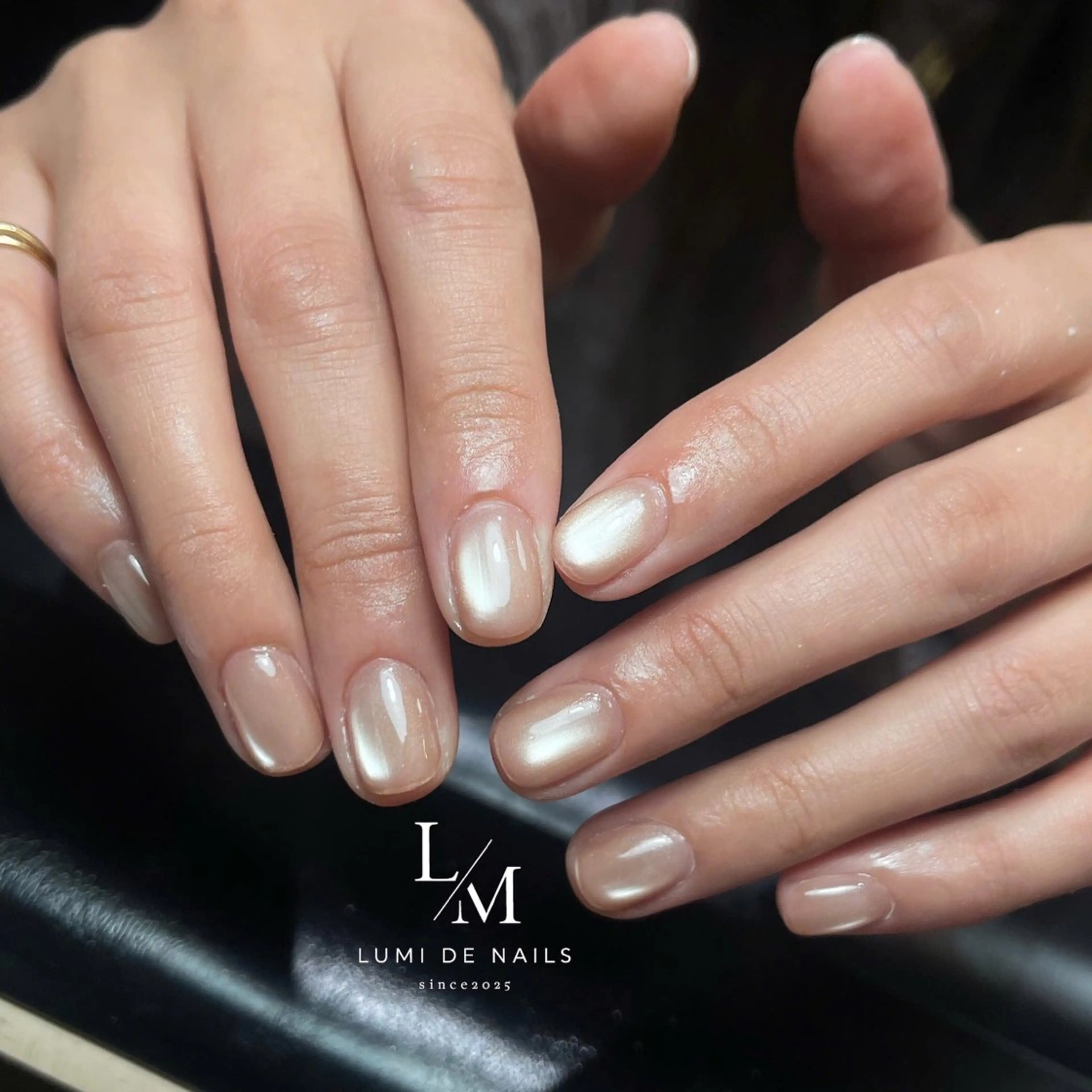 ネイル グラデーション ラメ(グリッター) マグネットネイル ミラーネイル ニュアンスネイル ハンドネイル Lumi de nailsのネイルデザイン