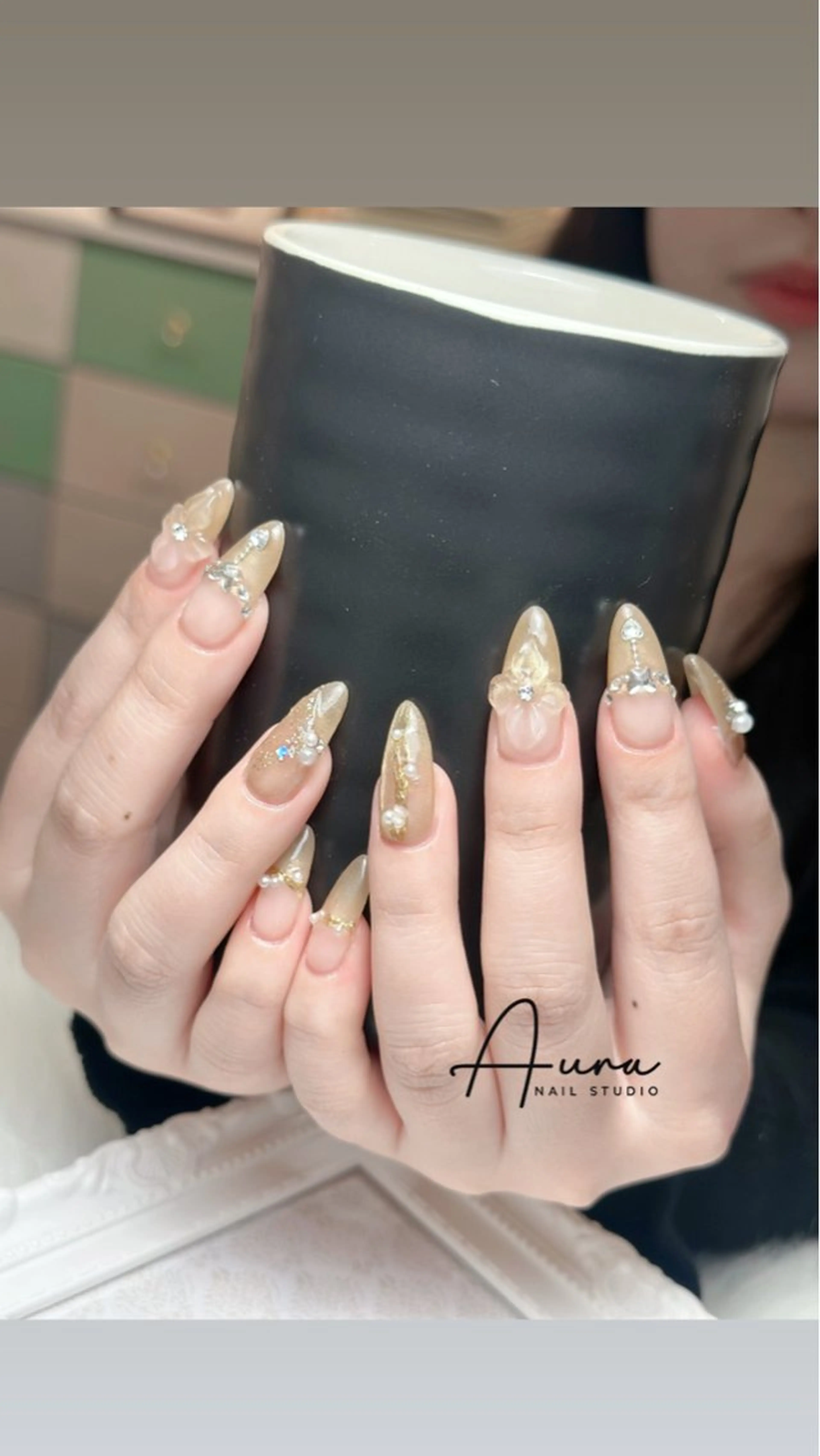 ネイル ハンドネイル Aura Nail Studioのネイルデザイン