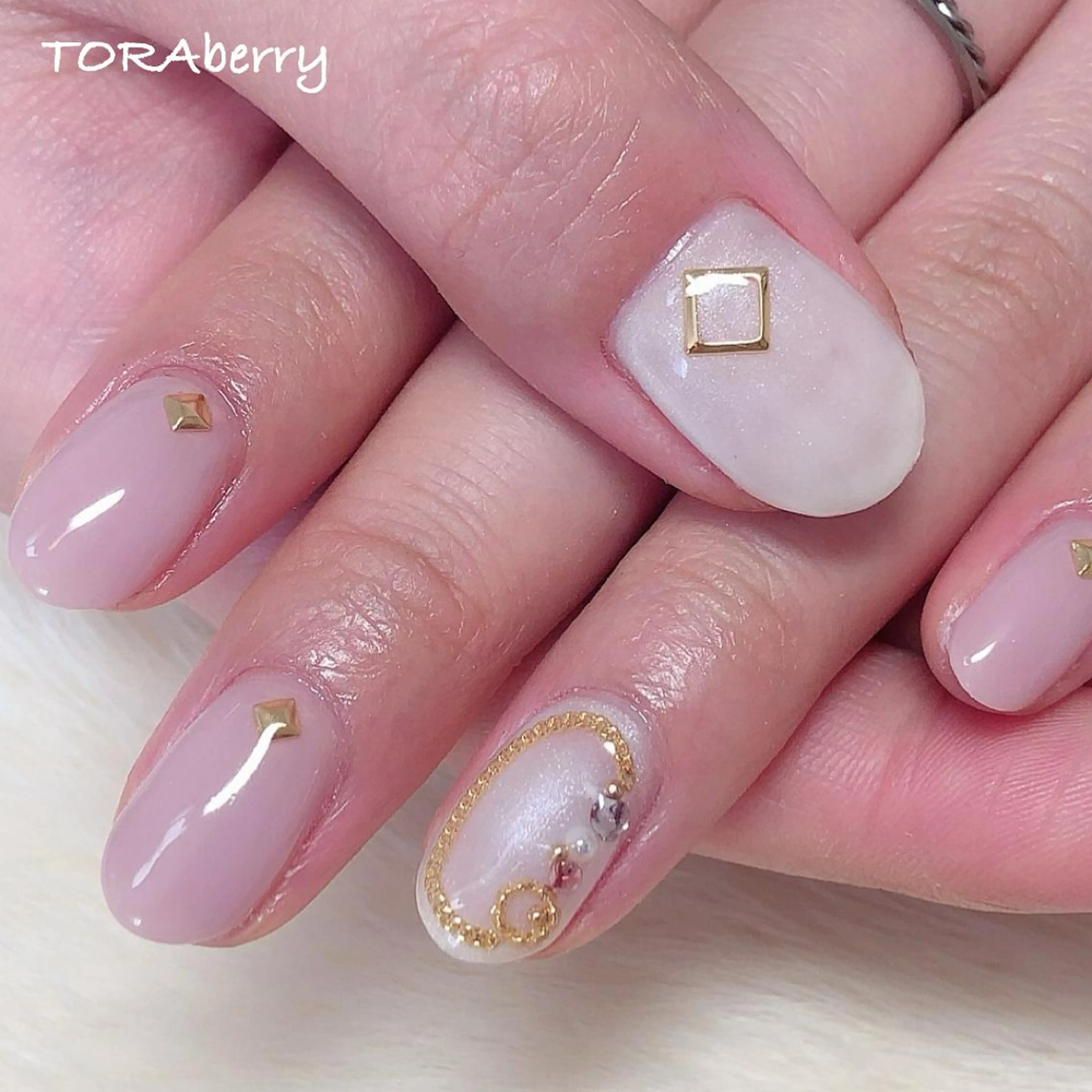 ネイル ハンドネイル ネイリスト なつみのネイルデザイン