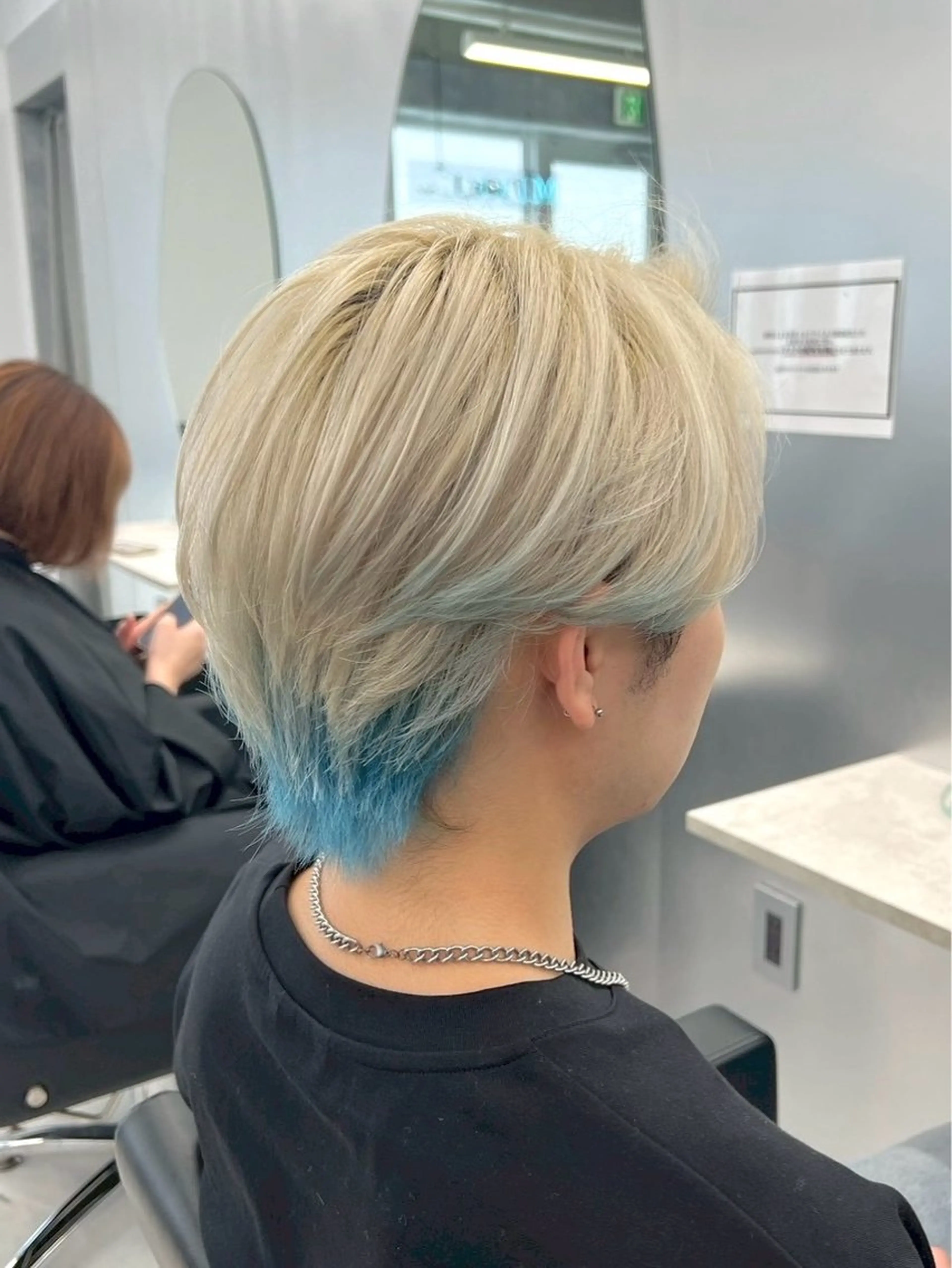 カラー 🦋ハイトーン×ア レンジ💫Leenaのヘアスタイル