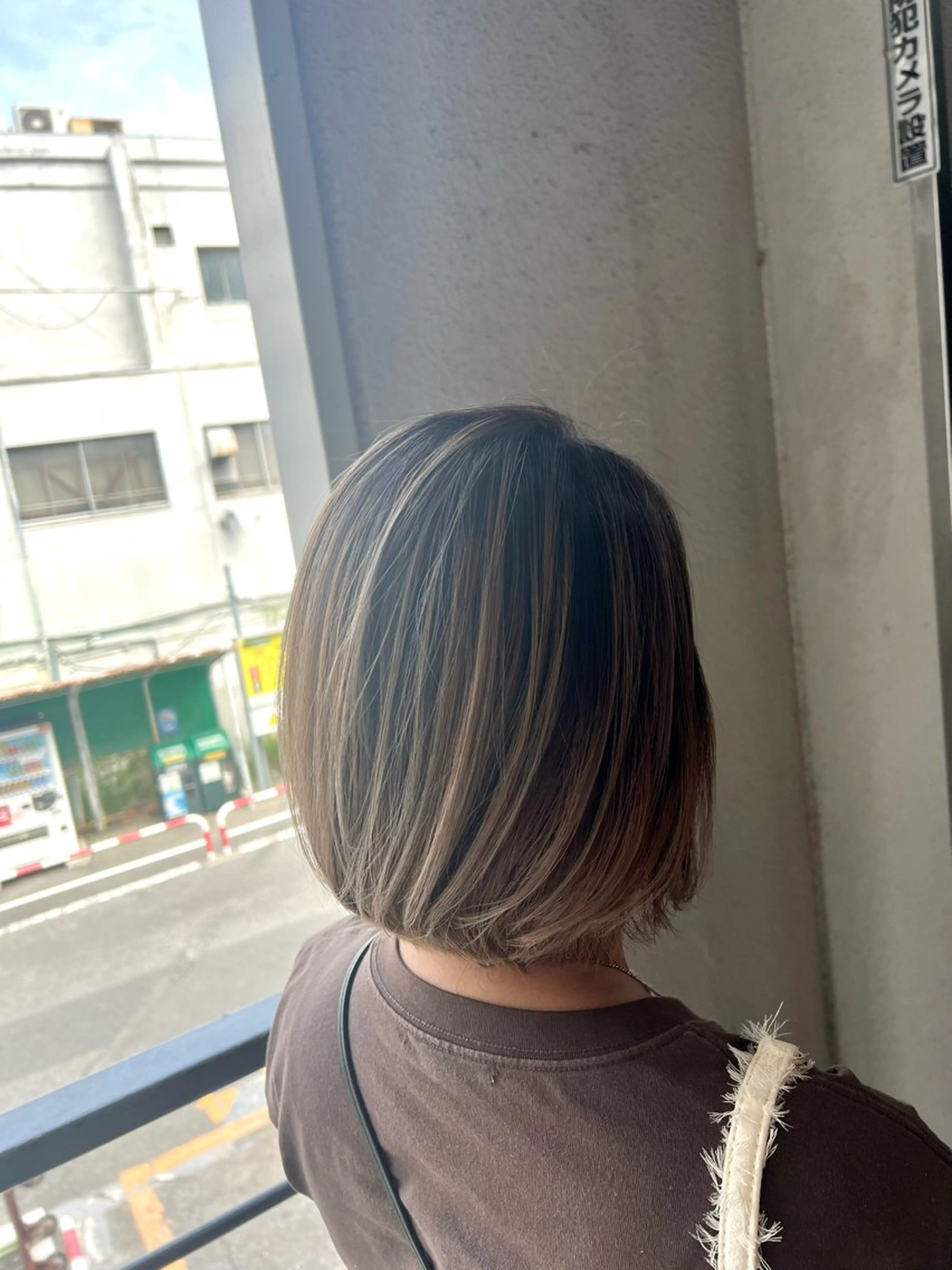 ショート カラー バレイヤージュ グレージュ ボブ レイヤーカット Kazu .Kのヘアスタイル
