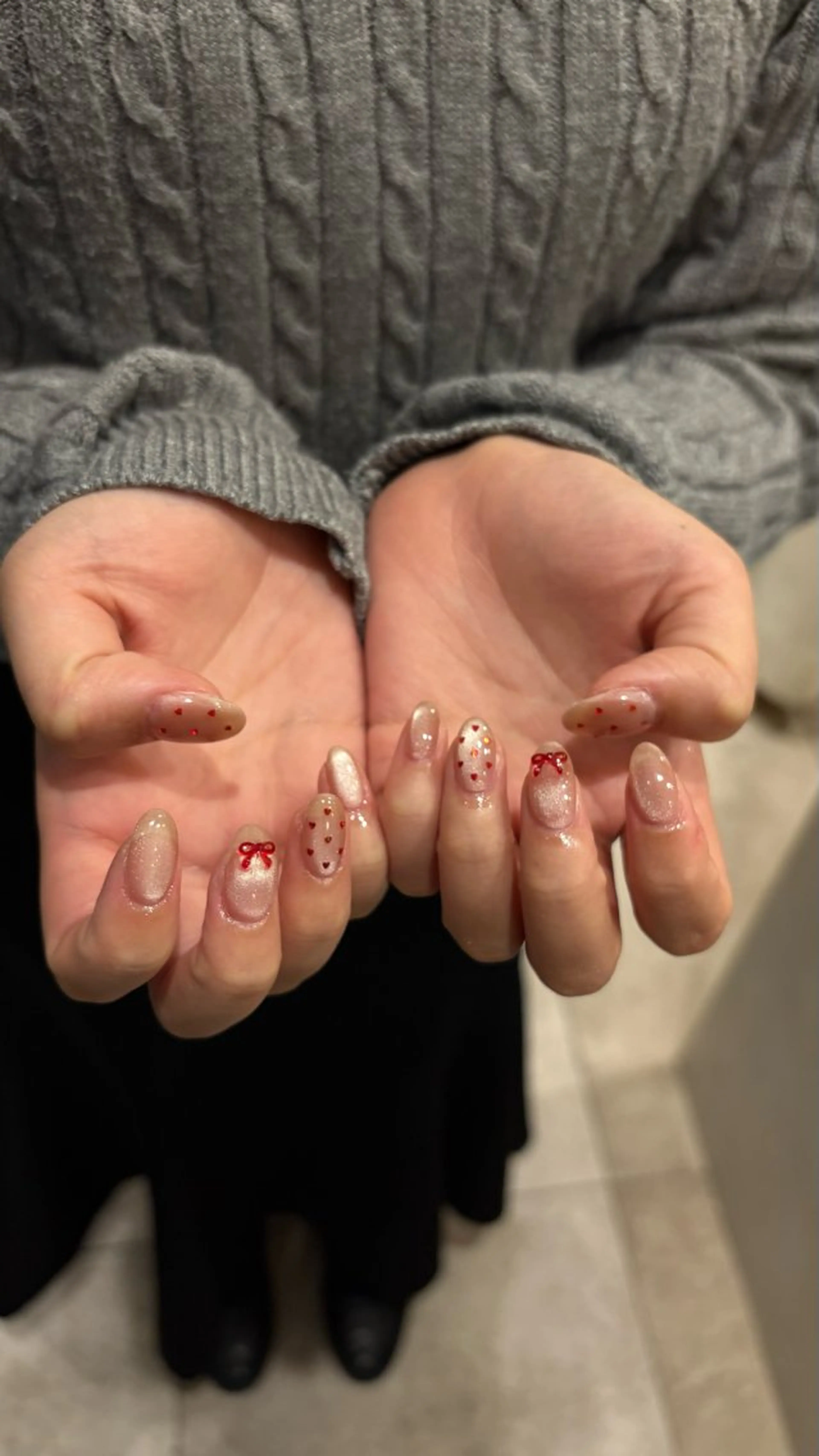 ネイル しおん🎶｜ひと 癖ニュアンス｜個性派のネイルデザイン