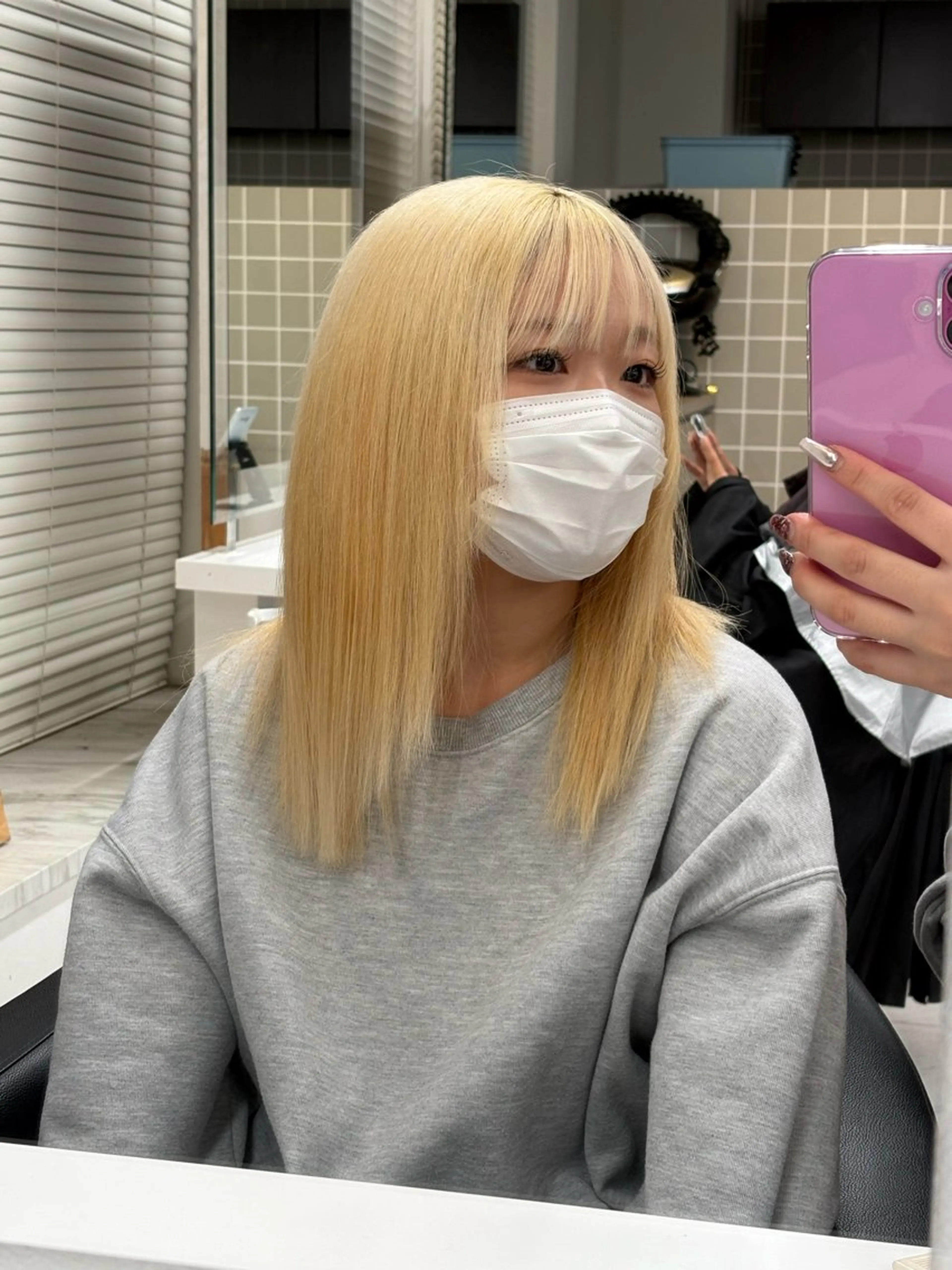 カラー ヘアカラー トリートメント 透明感ベージュ🤎 ナチュラルレイヤーのヘアスタイル