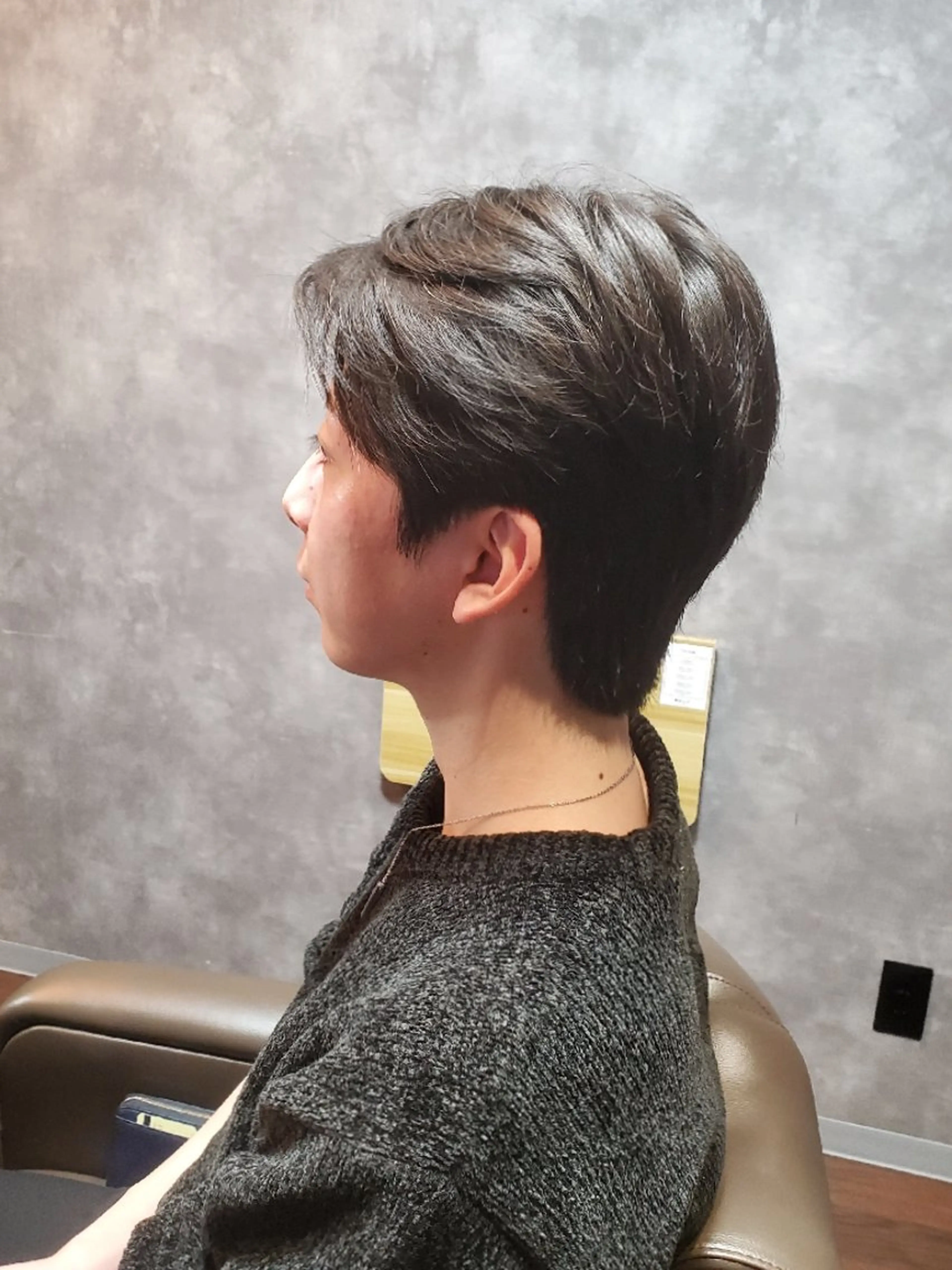 ミディアム メンズBOLT ハシモトのヘアスタイル