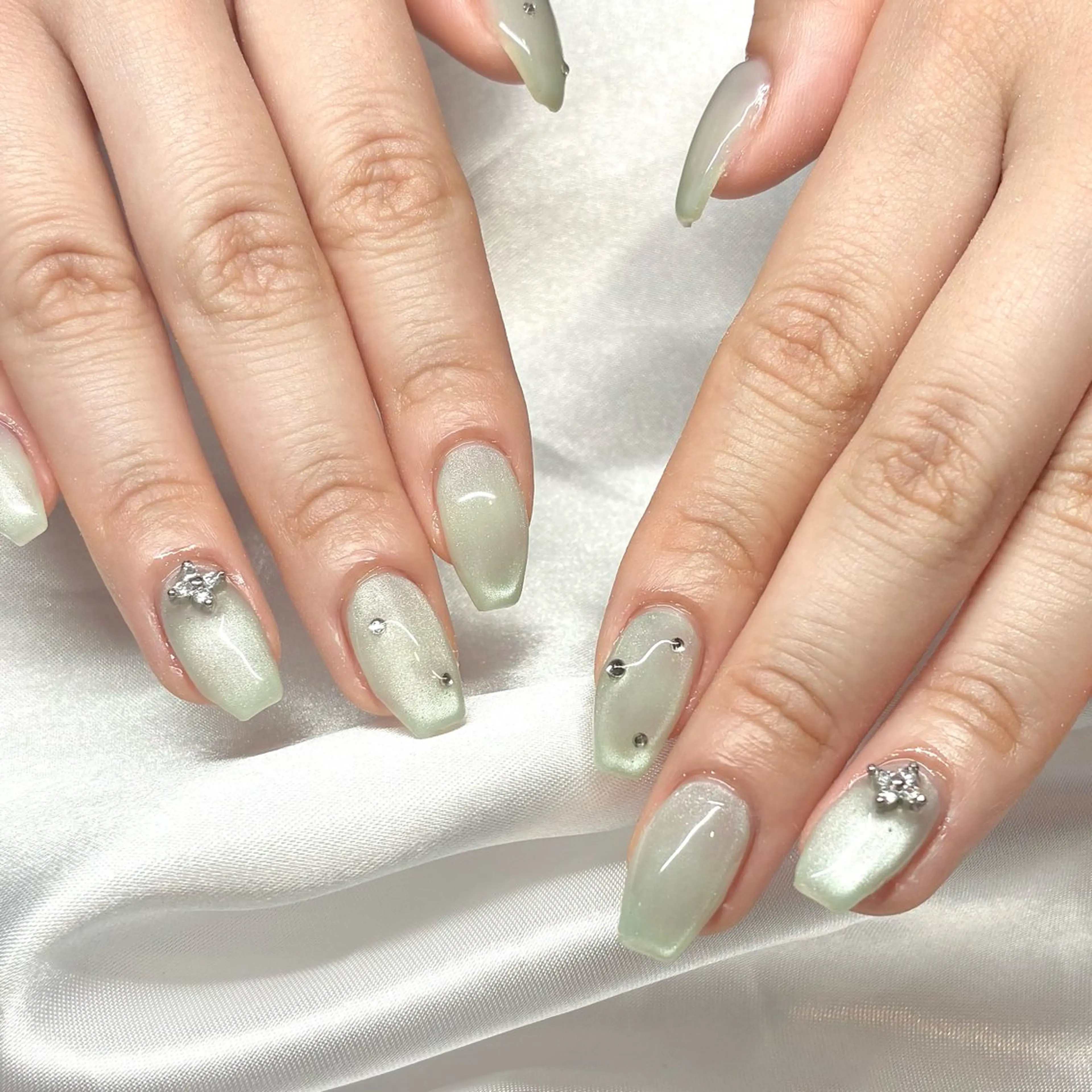 ネイル ジェルネイル マグネットネイル ハンドネイル Nail ヌシん家 AKANEのネイルデザイン