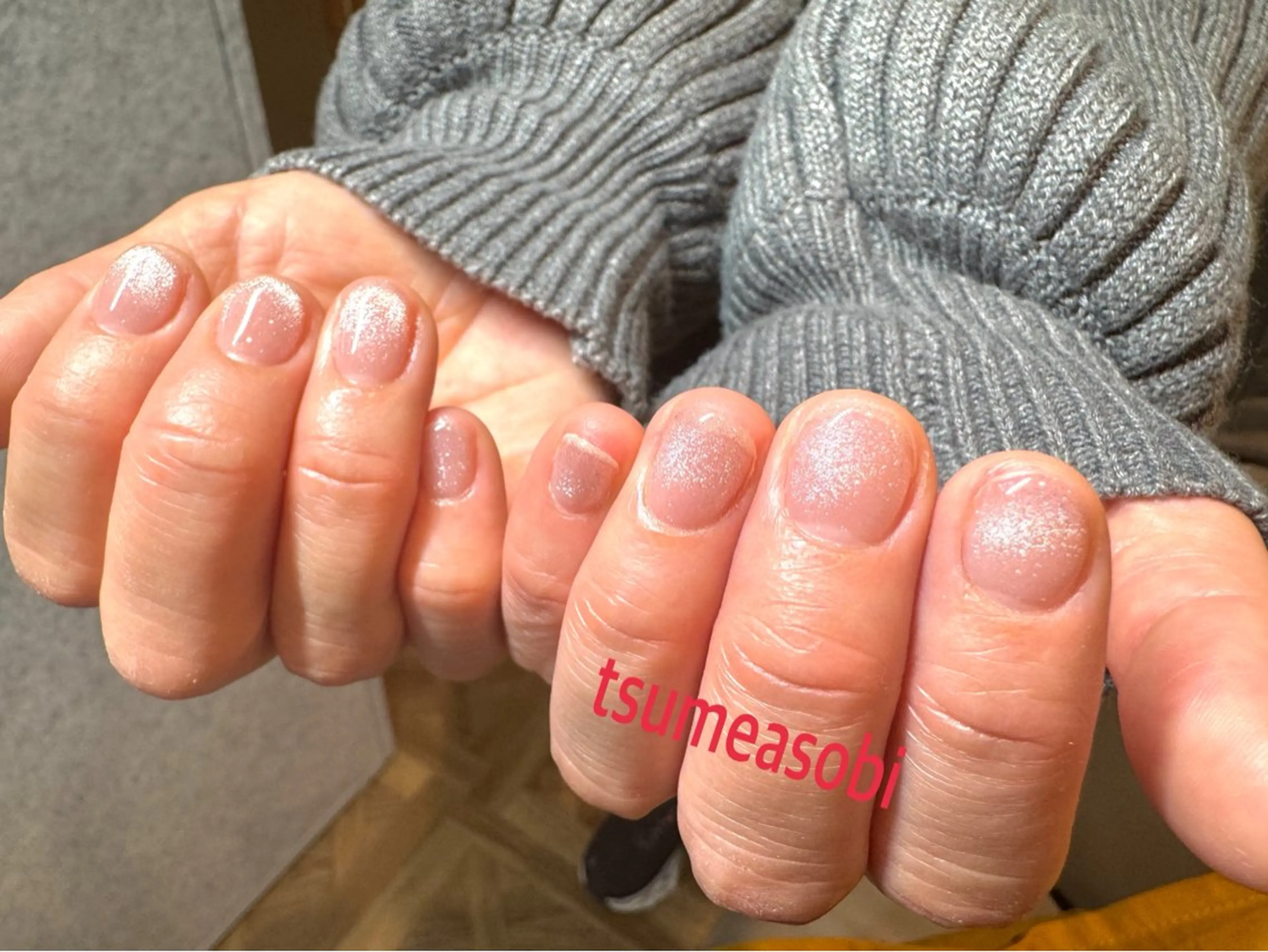 ネイル キラキラネイル マグネットネイル tsumeasobi 🪬macoのネイルデザイン