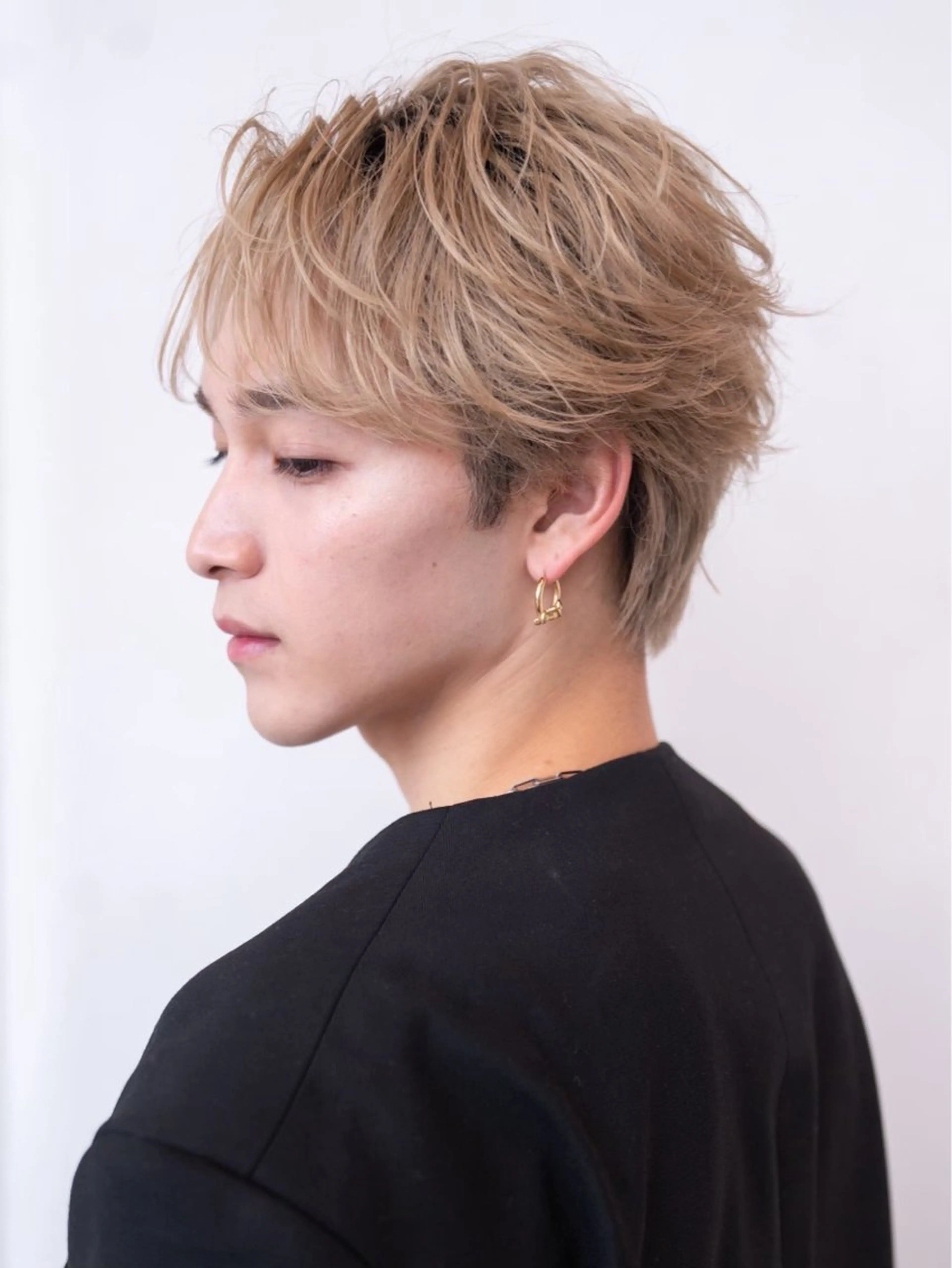 メンズ センターパート カット 渋谷/韓国レイヤー ハッシュ/堅亘🟩のヘアスタイル