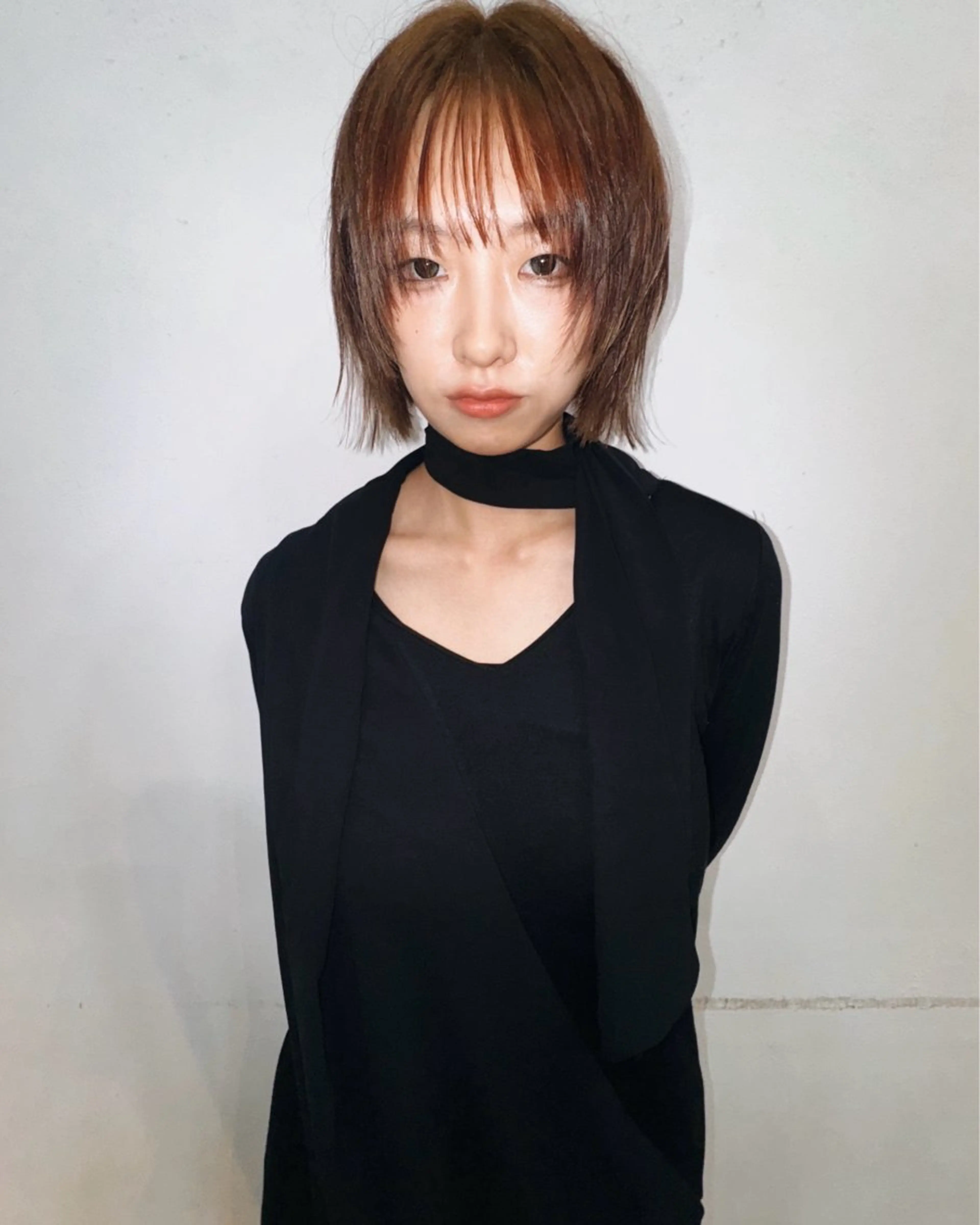 ショート ボブ 顔まわりレイヤー 顔周りカット 外国人風カラー ハッシュカット カット スパイラルパーマ/デ ザインカット/アミのヘアスタイル