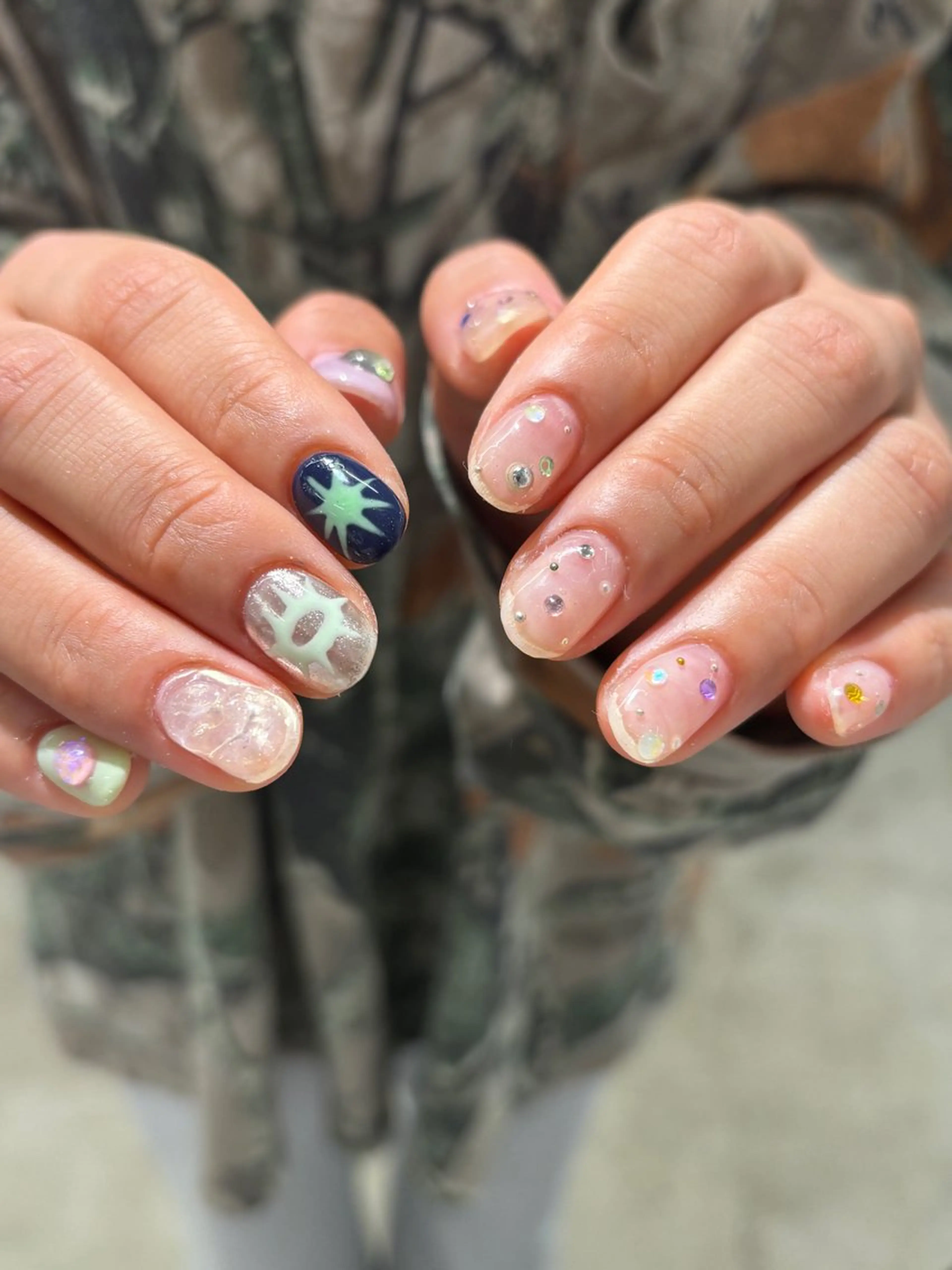 ネイル クリアネイル ハンドネイル chika ／ nailのネイルデザイン