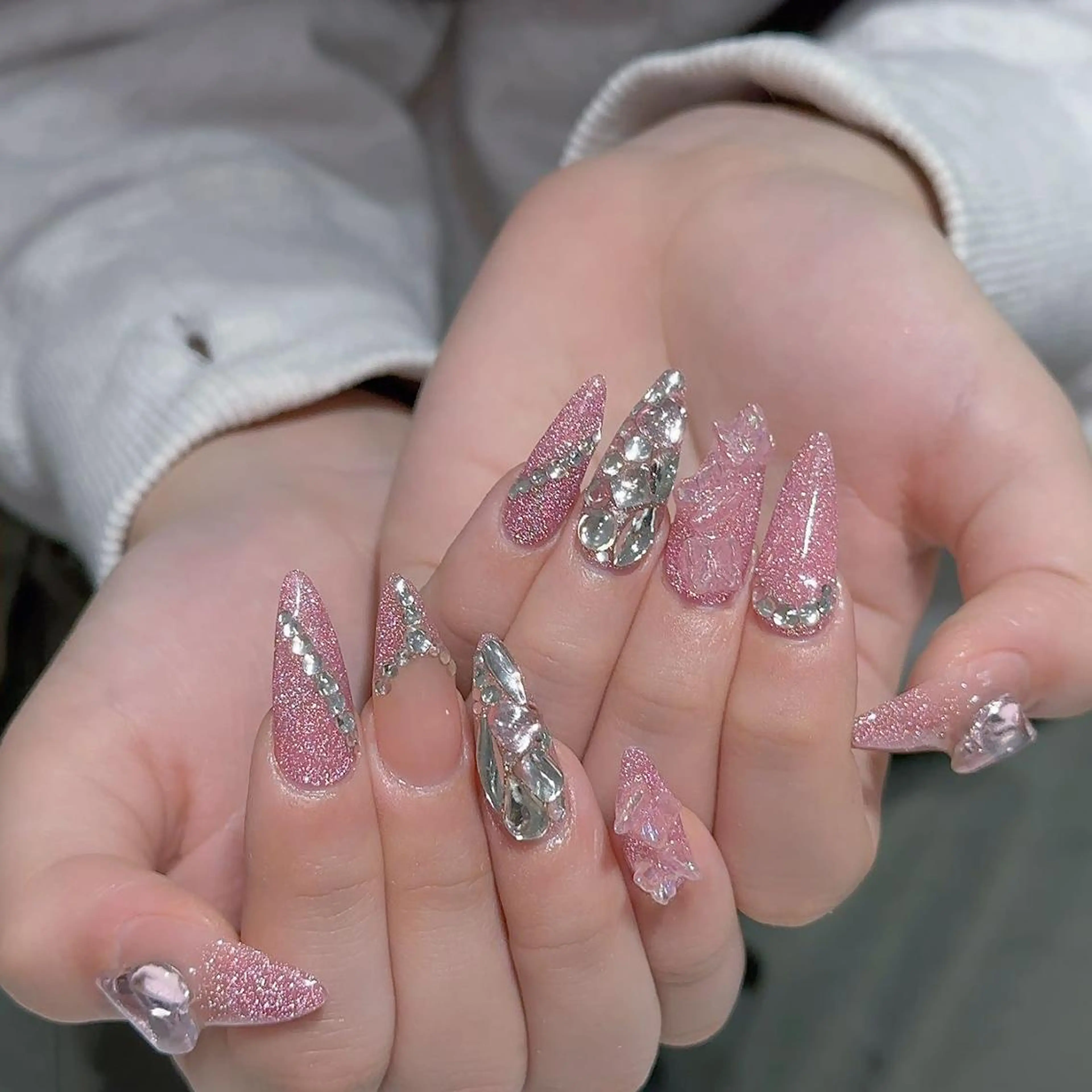 ネイル ハンドネイル Queens ゲンのネイルデザイン