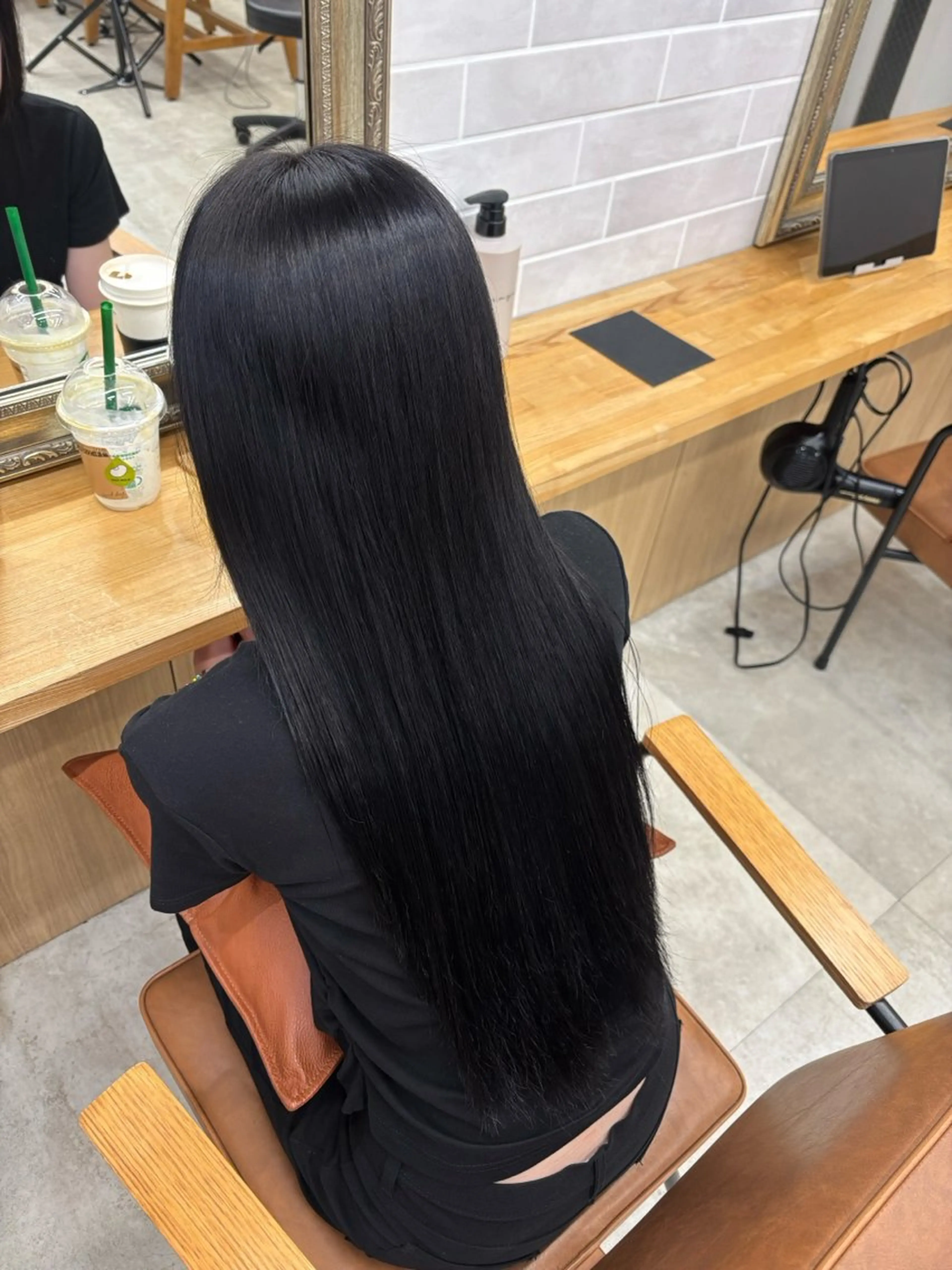 ロング 植田 菜月のヘアスタイル