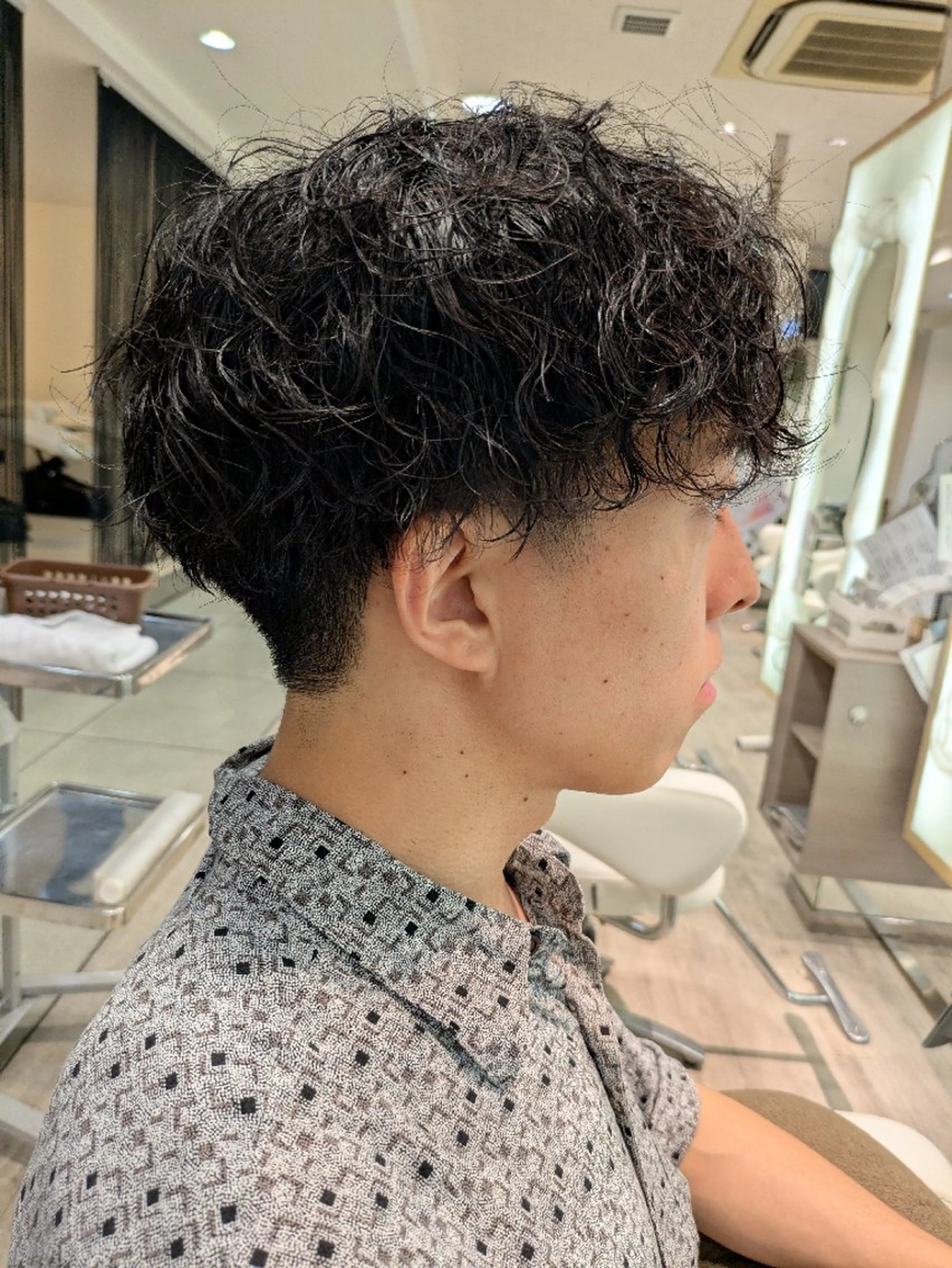 ショート パーマ カット パーマ トリートメント 小川 健治✨のヘアスタイル