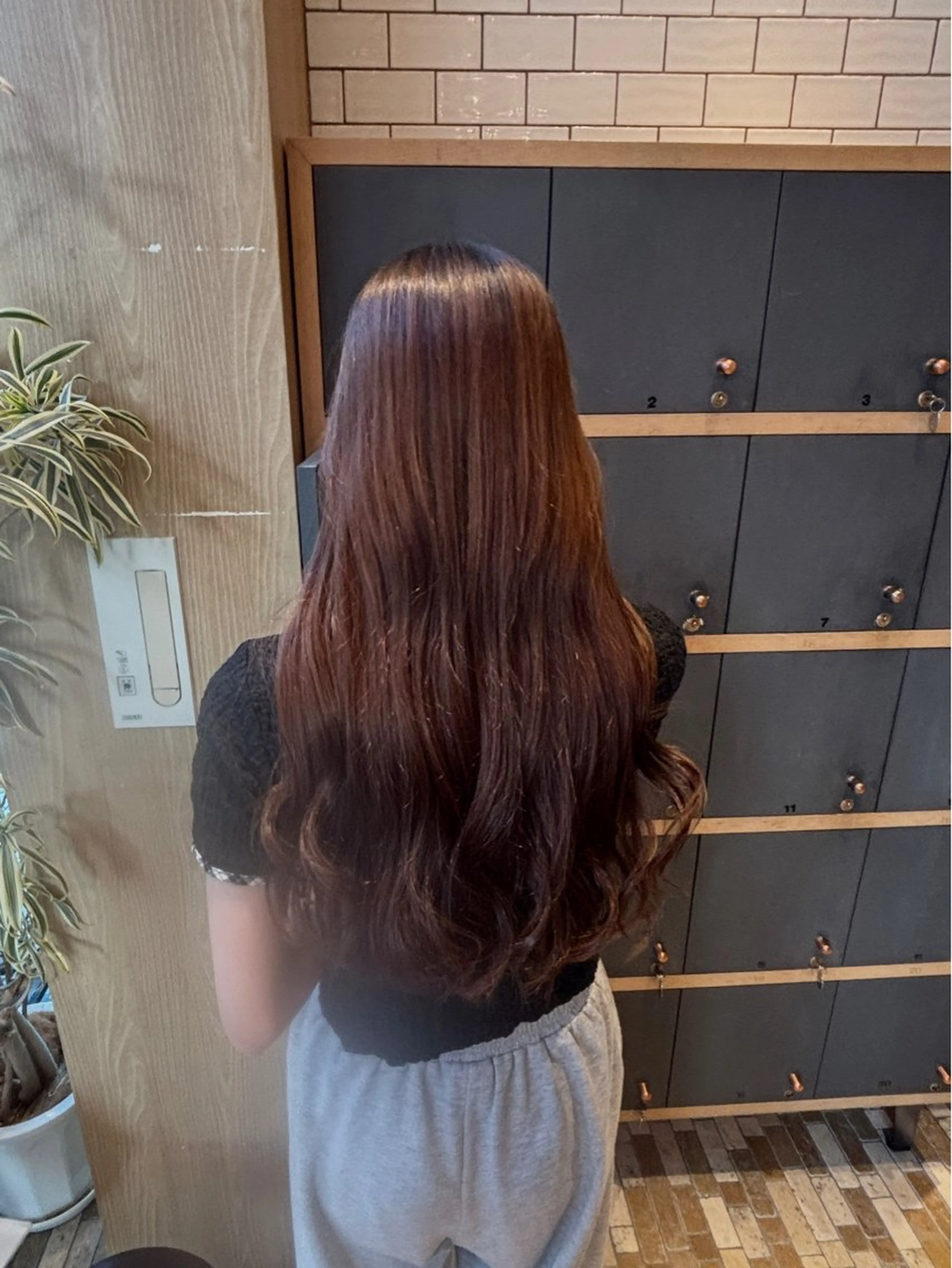 ロング 雨積 清夏のヘアスタイル
