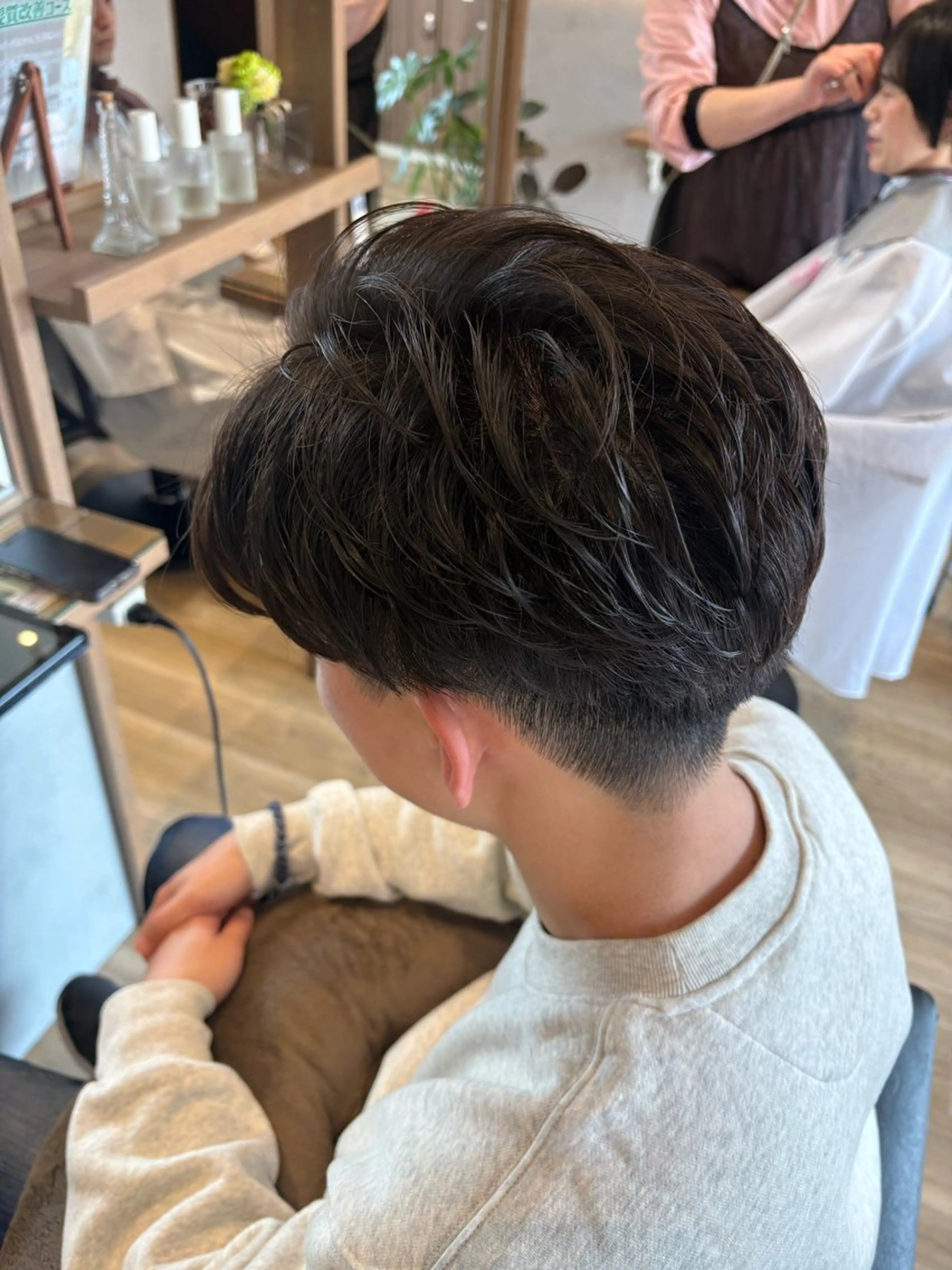 ショート パーマ 韓国風ヘア ニュアンスパーマ カット パーマ ヘッドスパ 韓国風ヘア🤍/頭皮 ケア🫧　Chikaのヘアスタイル