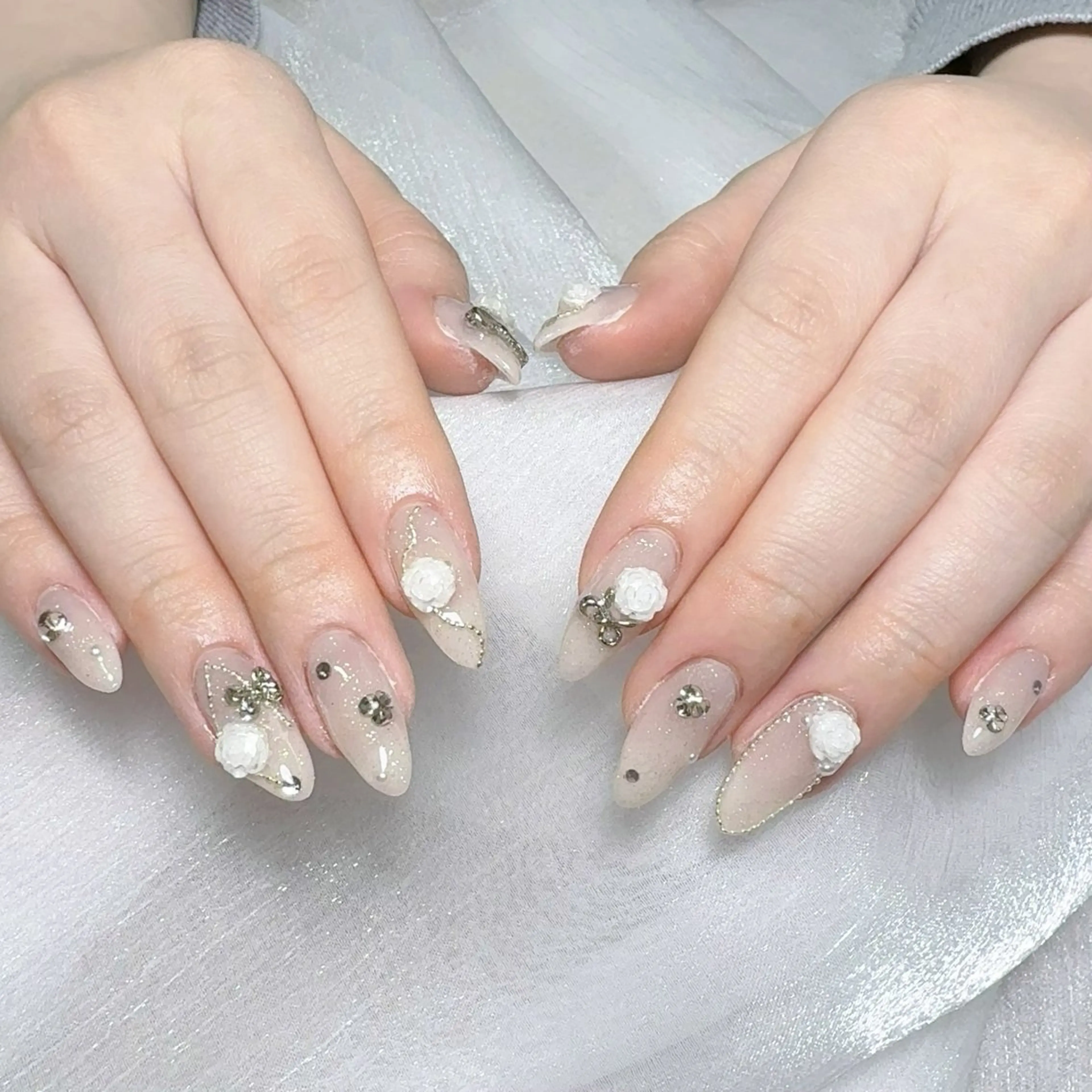 メンズ ネイル メンズ韓国風 アートネイル オーロラネイル ガーリー キラキラネイル ハンドネイル Nail salon 木にいるのネイルデザイン