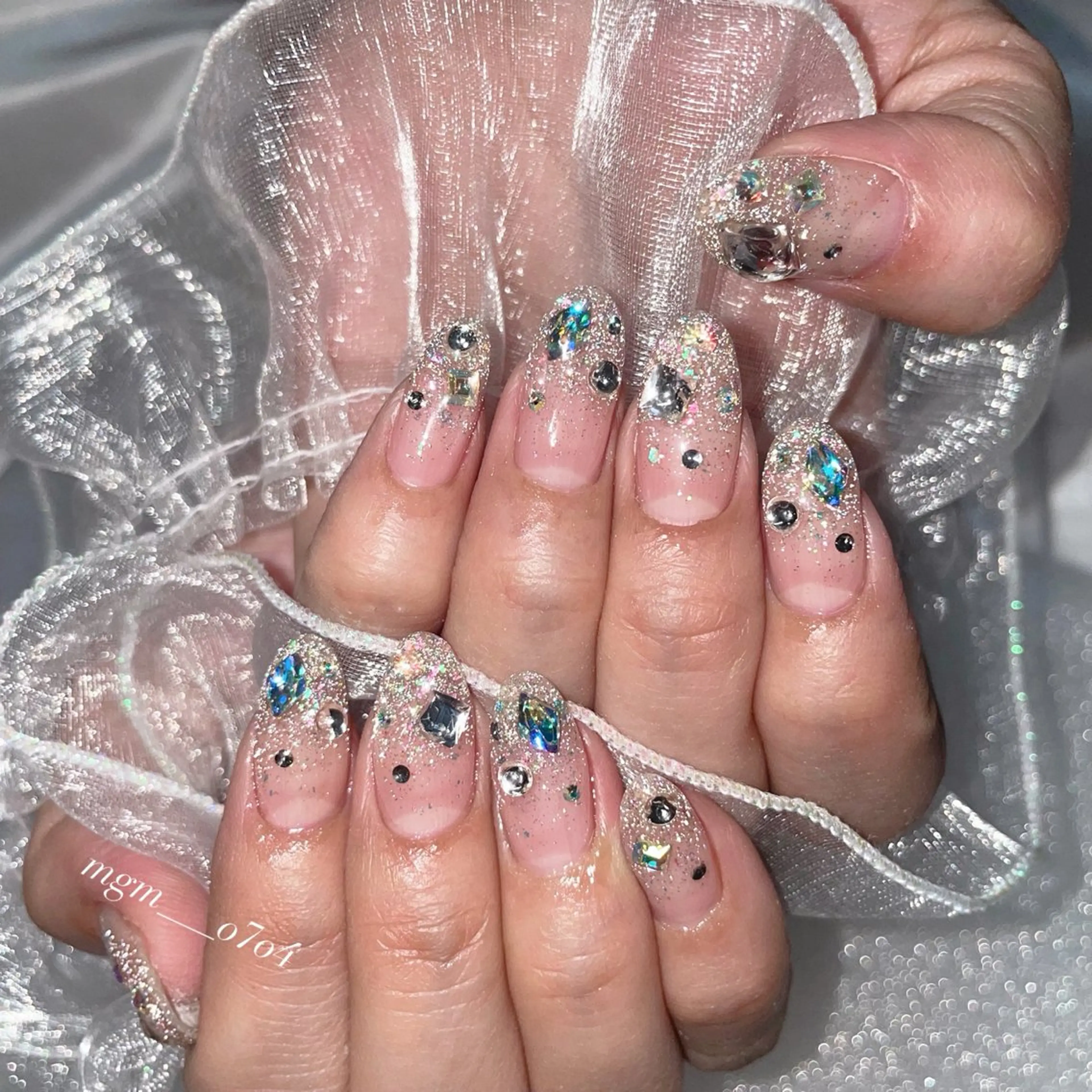 ネイル ハンドネイル ハンドケア MoON...❤︎ MeGuのネイルデザイン