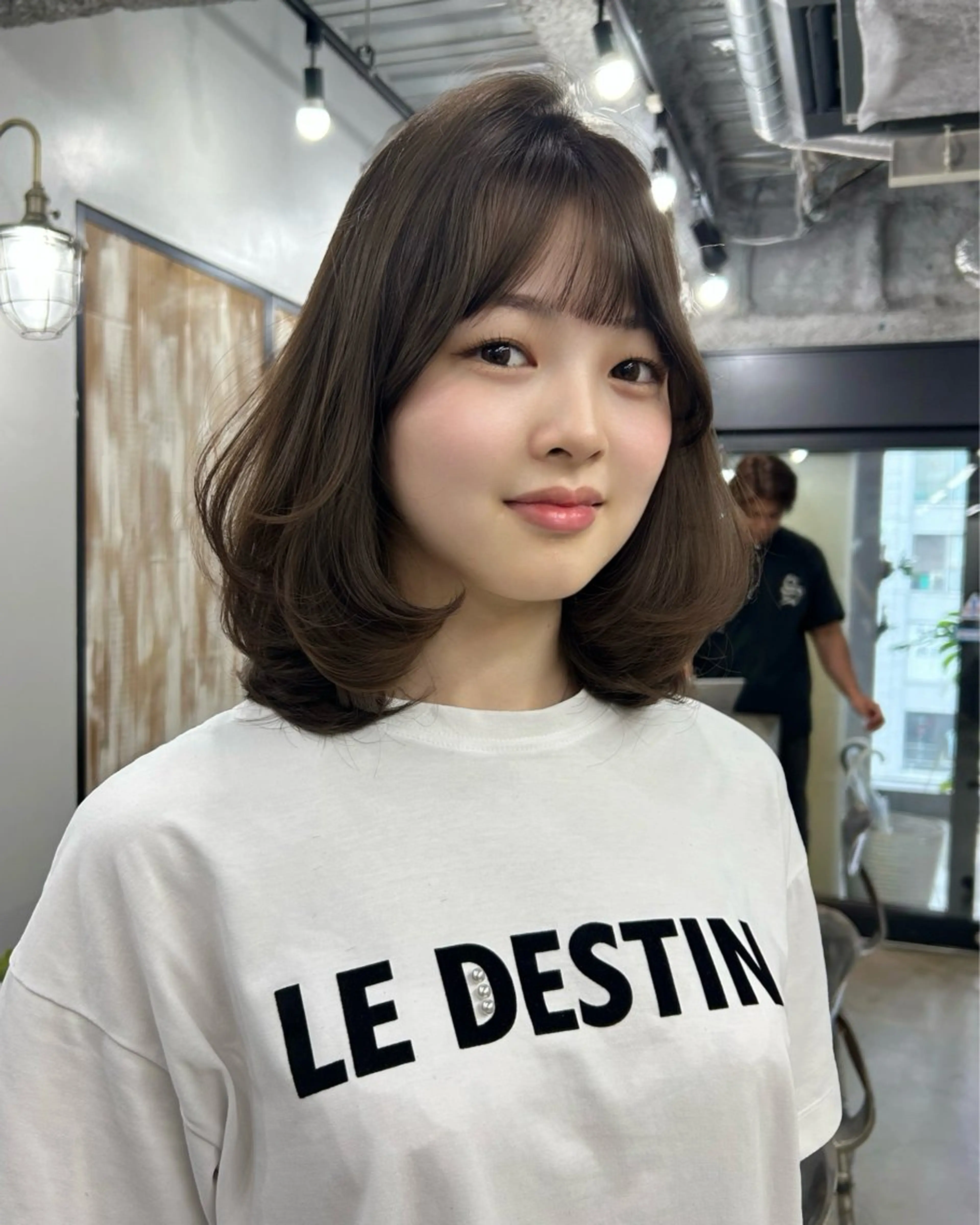 ミディアム レイヤーカット／韓国 🤎きのした いちかのヘアスタイル