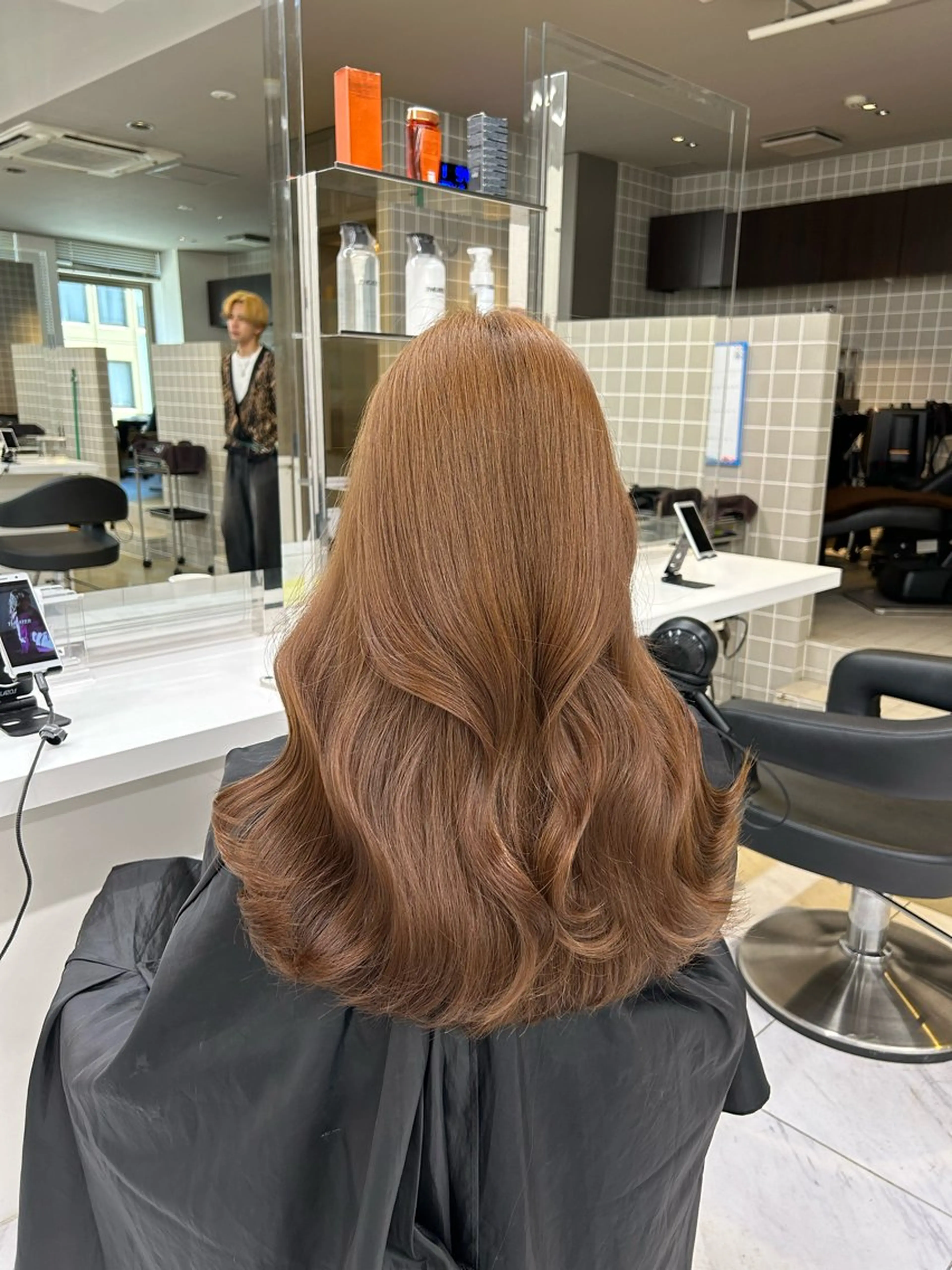 カラー ヘアカラー 透明感ベージュ🤎 ナチュラルレイヤーのヘアスタイル