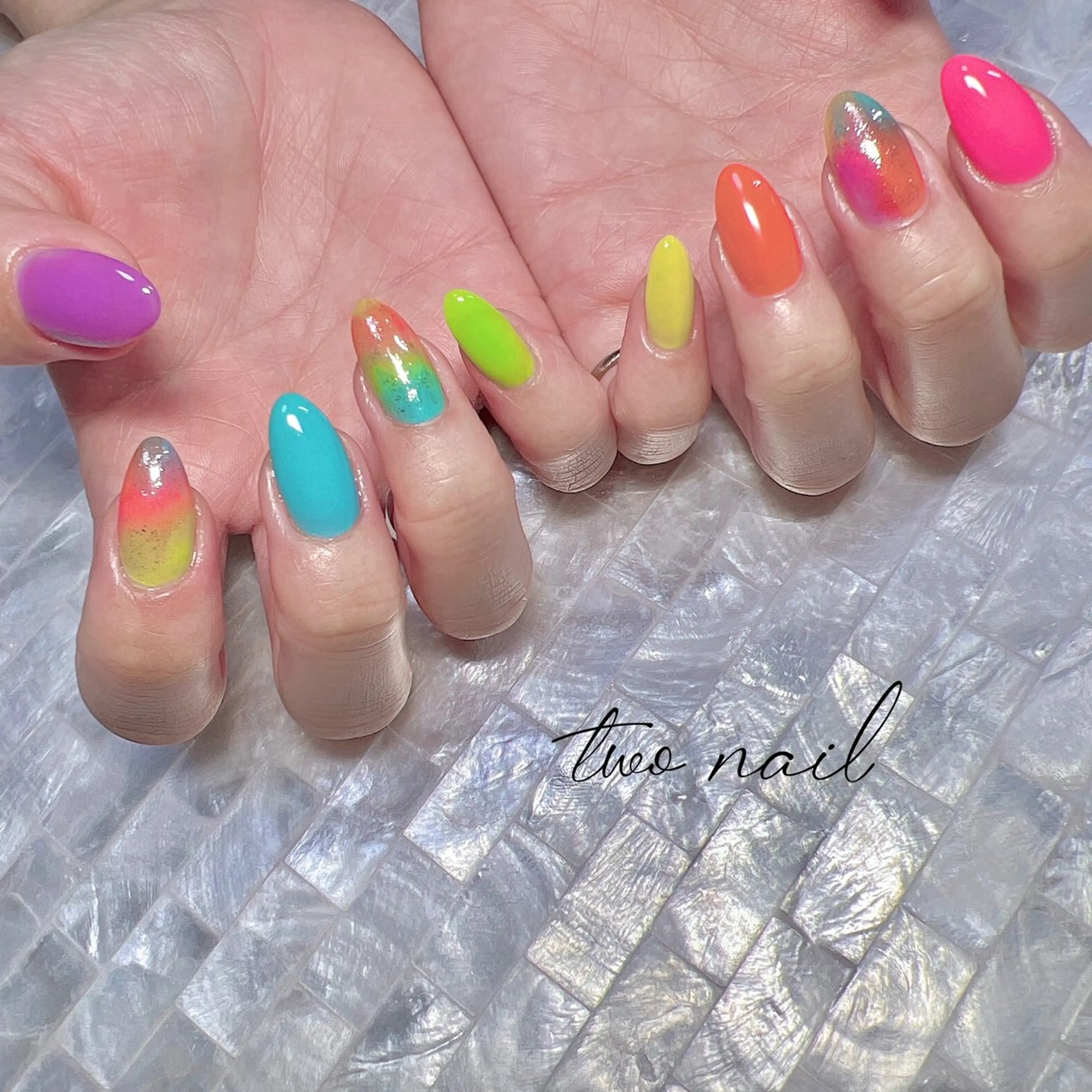 ネイル アートネイル ネイルチップ ホワイト ハンドネイル two nailのネイルデザイン