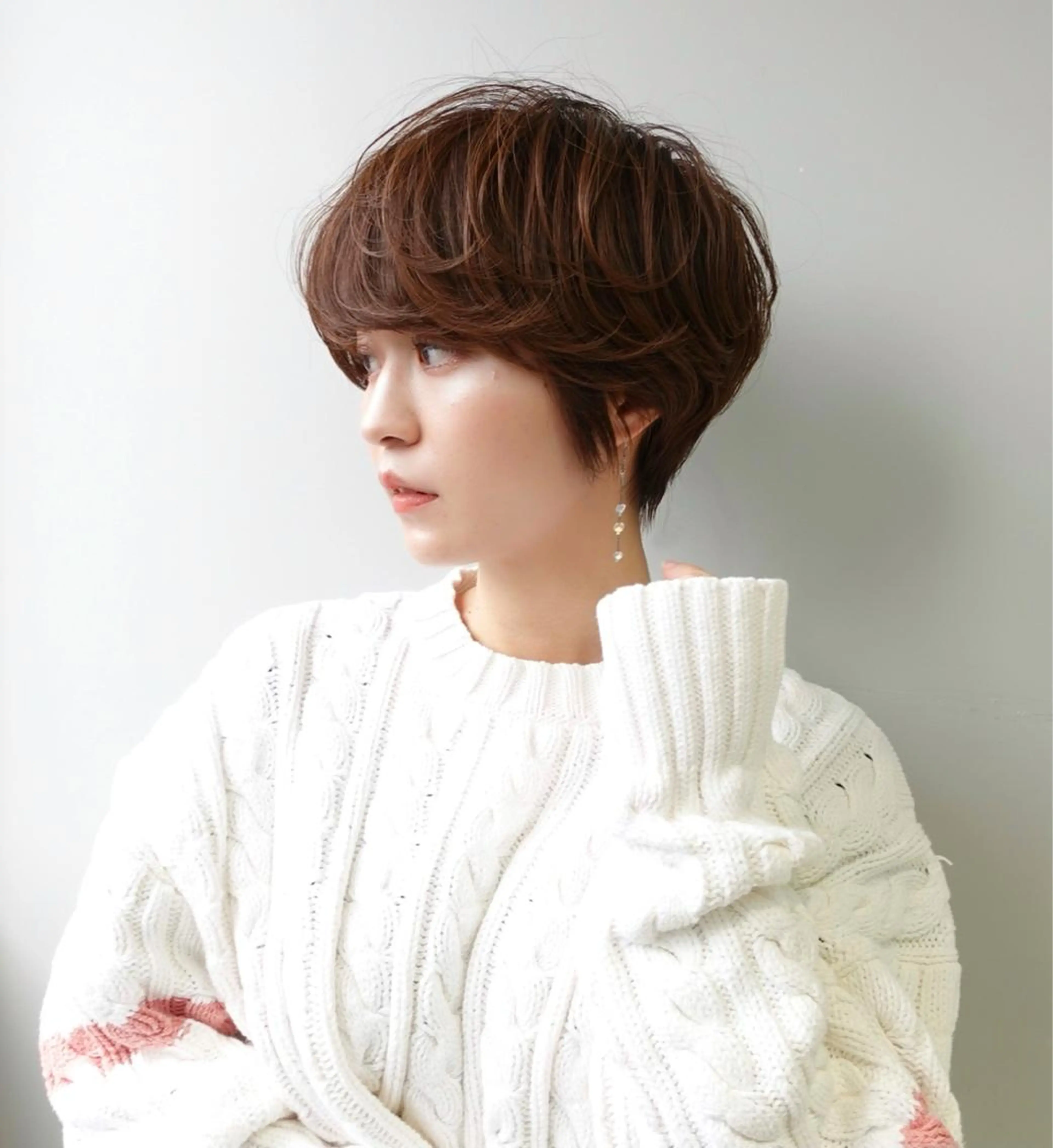 ショート カラー ヘアカラー トリートメント 骨格診断で絶対可愛い ✨丸みショート✨凌弥のヘアスタイル