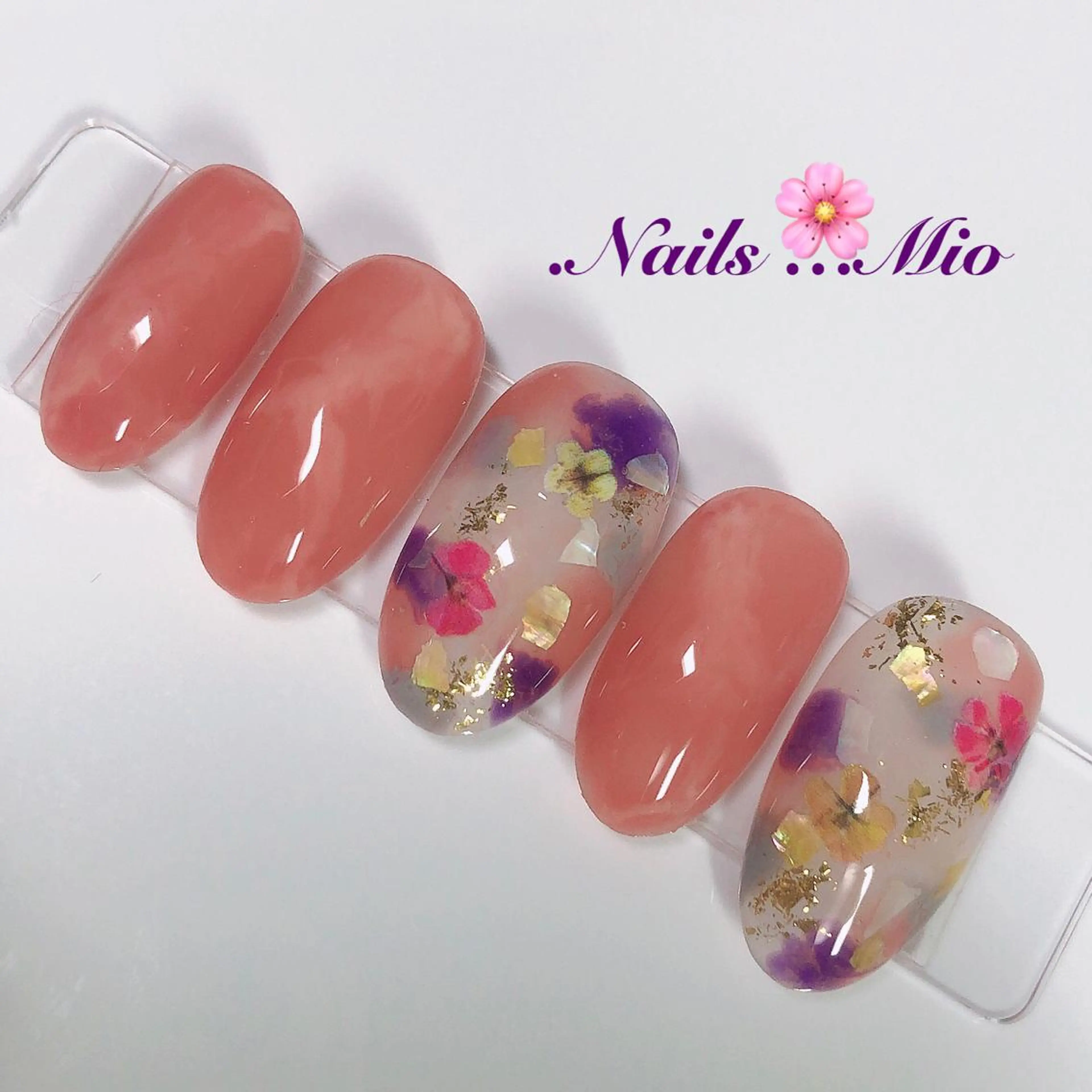 ネイル .Nails Mio 赤羽西ネイルサロンのネイルデザイン
