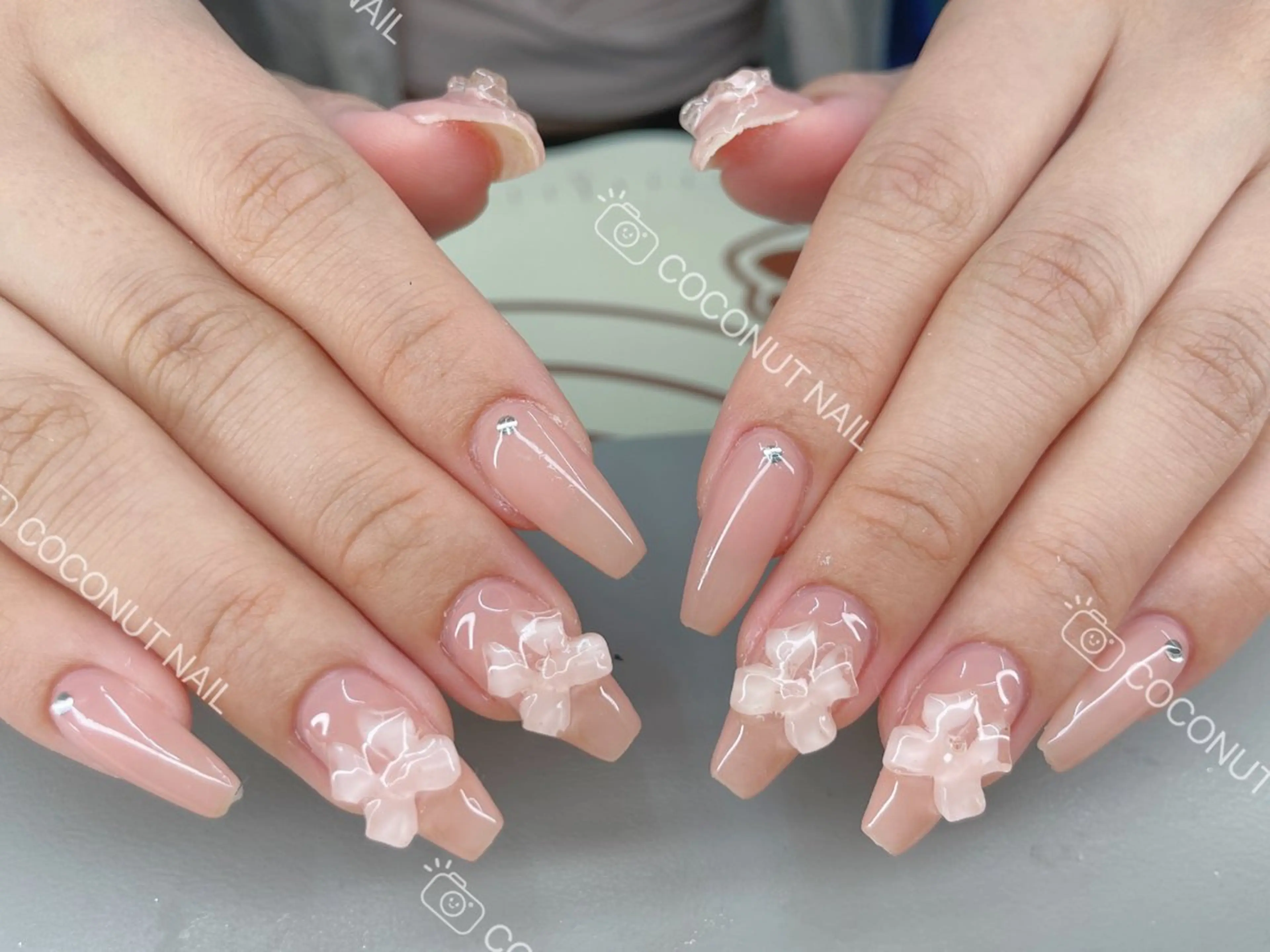 ネイル ハンドネイル 神田 ココナッツのネイルデザイン