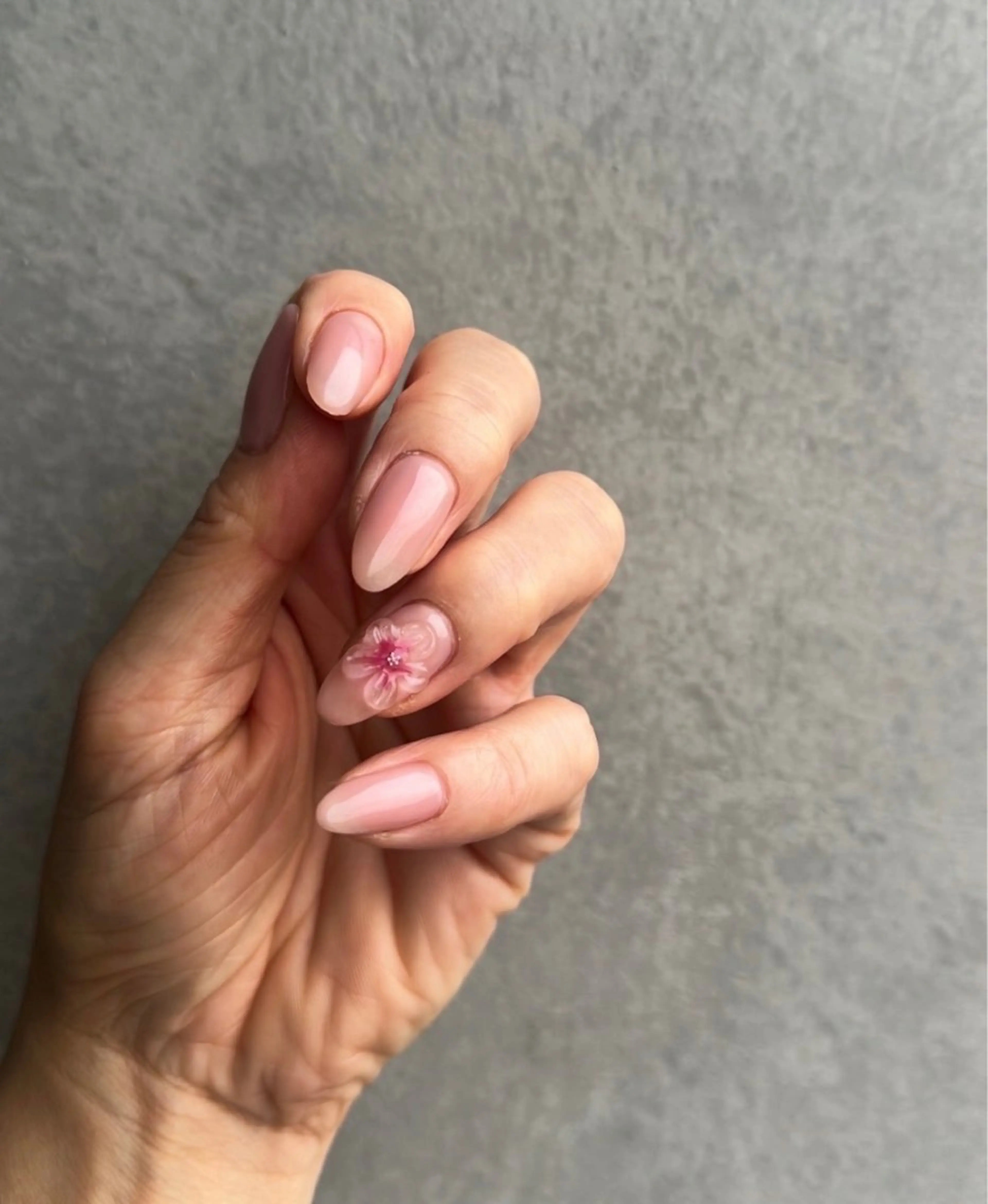 ネイル &ME ネイルサロンのネイルデザイン